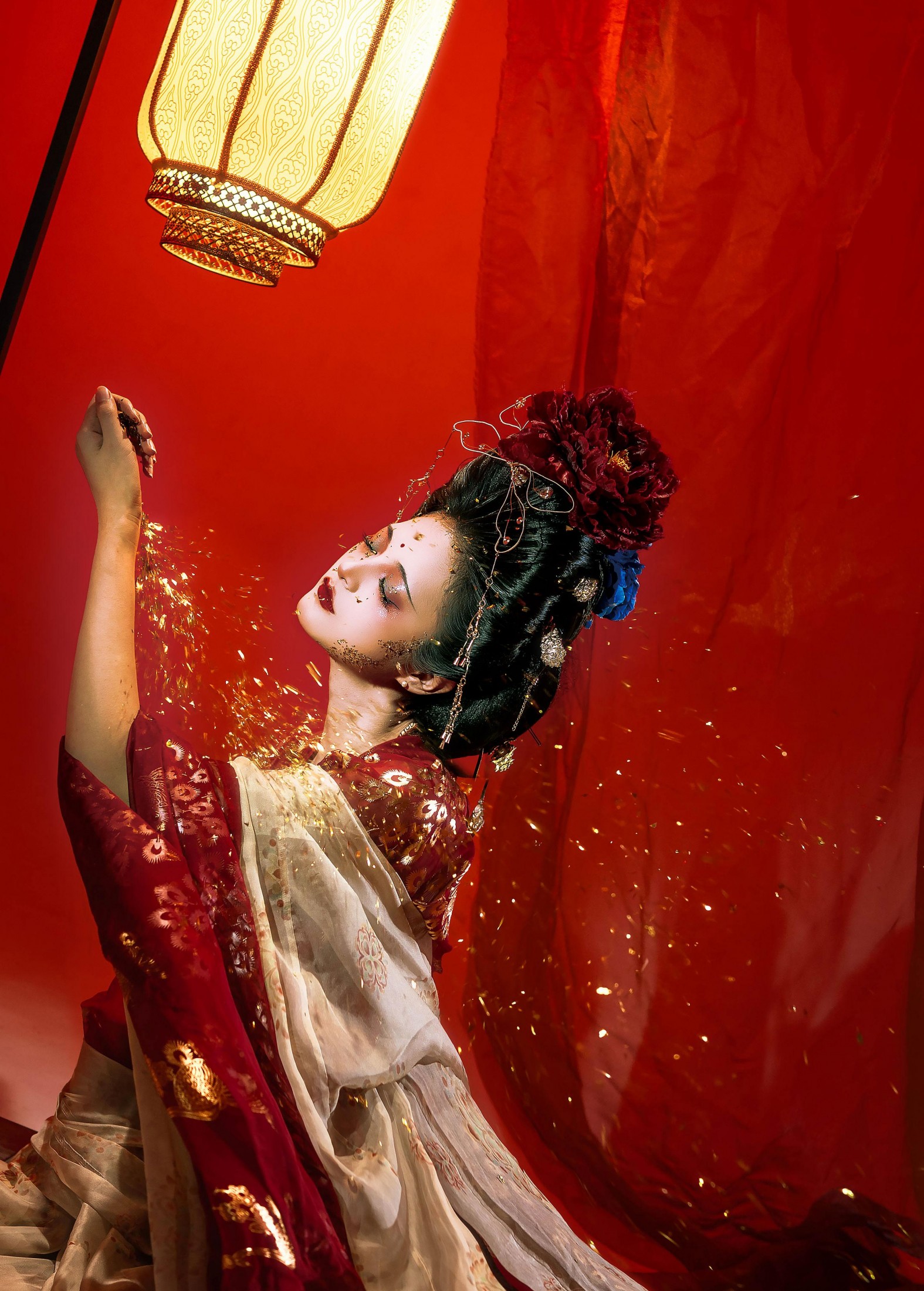 端端呀 – 《鎏金鲜红》[9P] 插图2