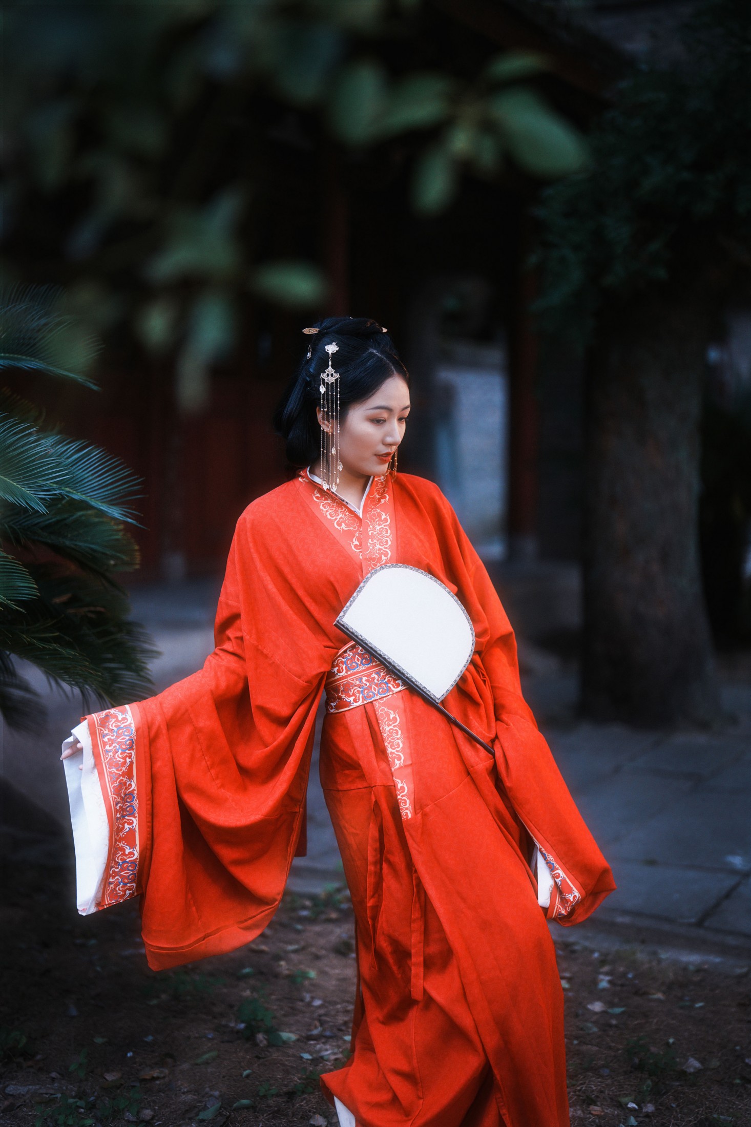 藤_藤藤小姐 – 《古风人像拍摄-华林寺-温馨》[14P] 插图3