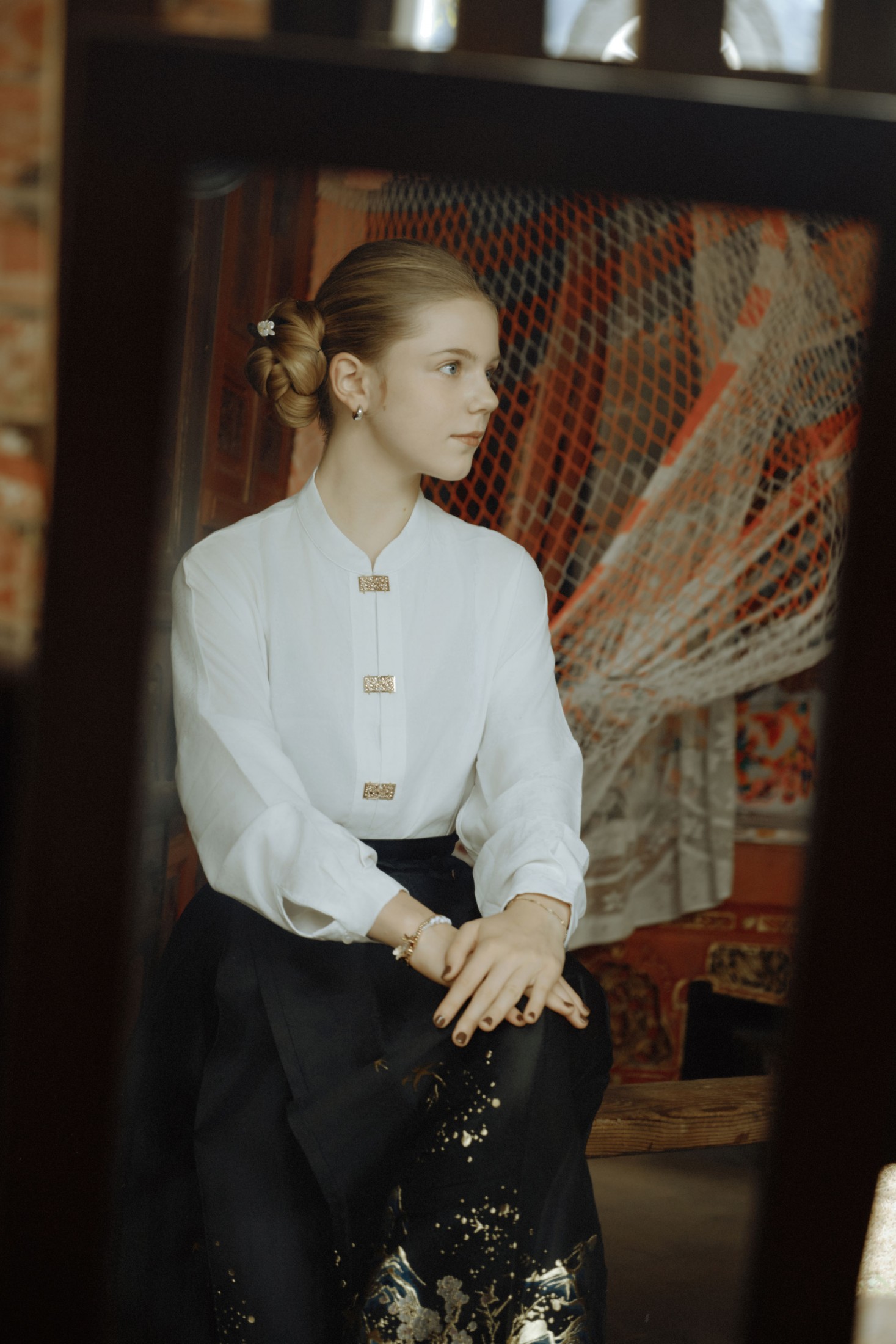 艾米丽 – 《当西方少女打开她的东方衣匣》[9P]-66COS