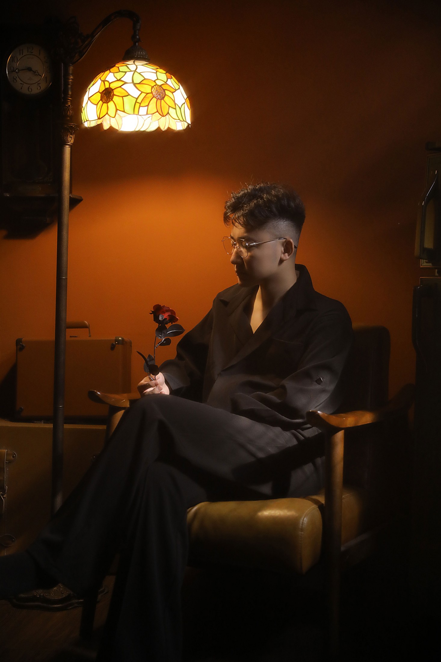 娄格拉底 – 《玫瑰溺于黑夜》[15P]-66COS