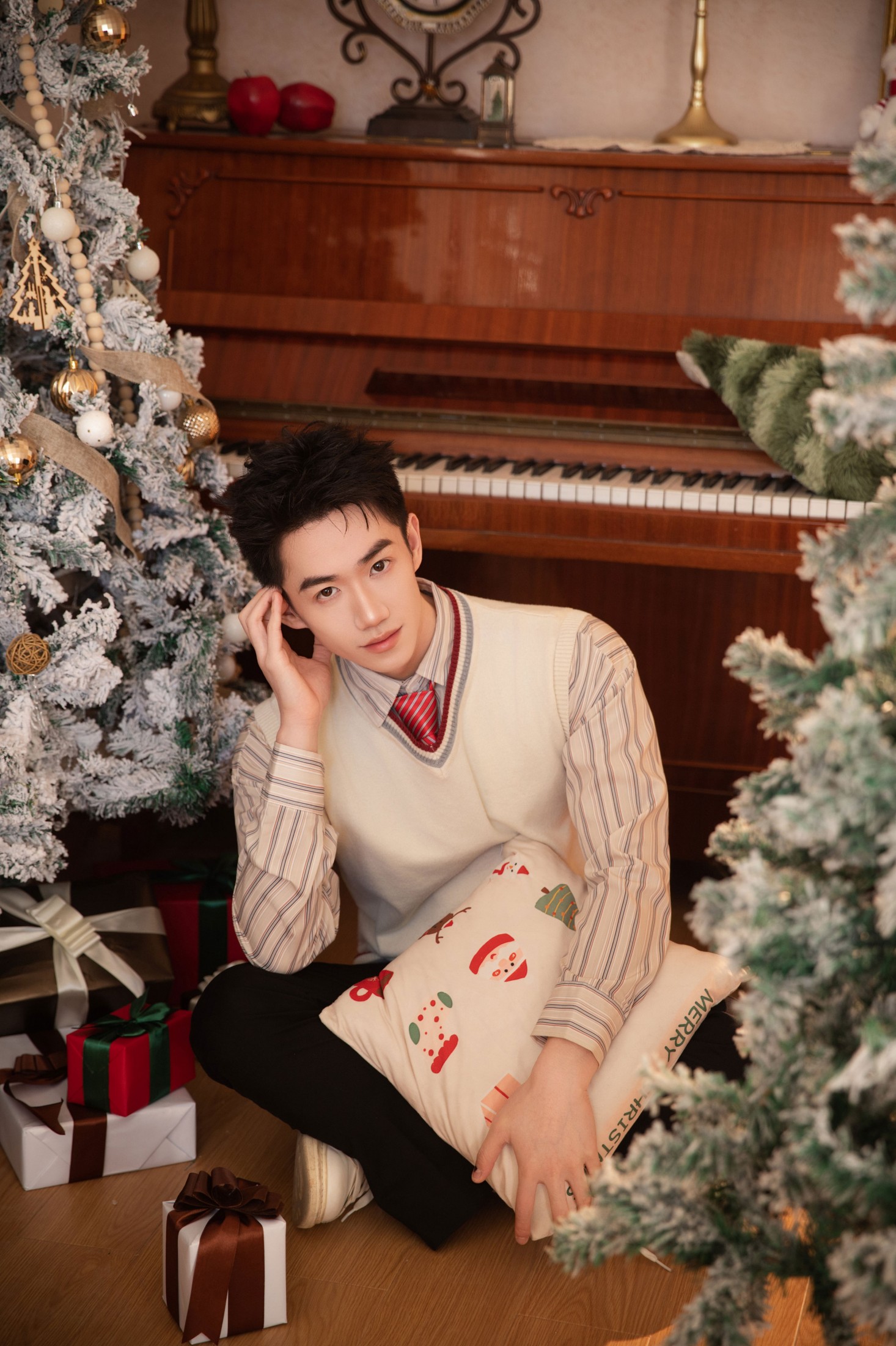 南风 – 《圣诞序曲》[17P]-66COS