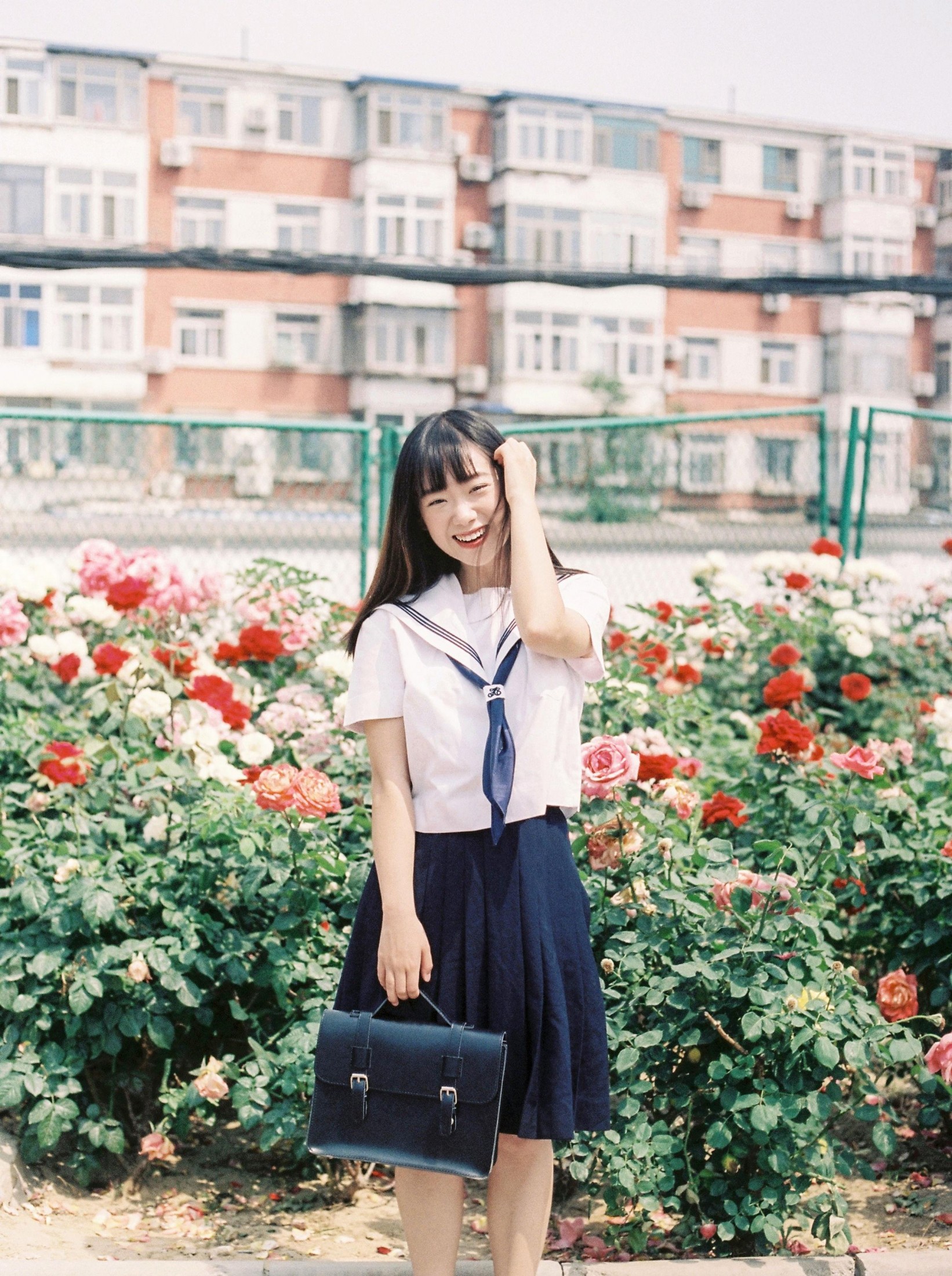 百变兔小樱 – 《花和制服少女》[13P] 插图2