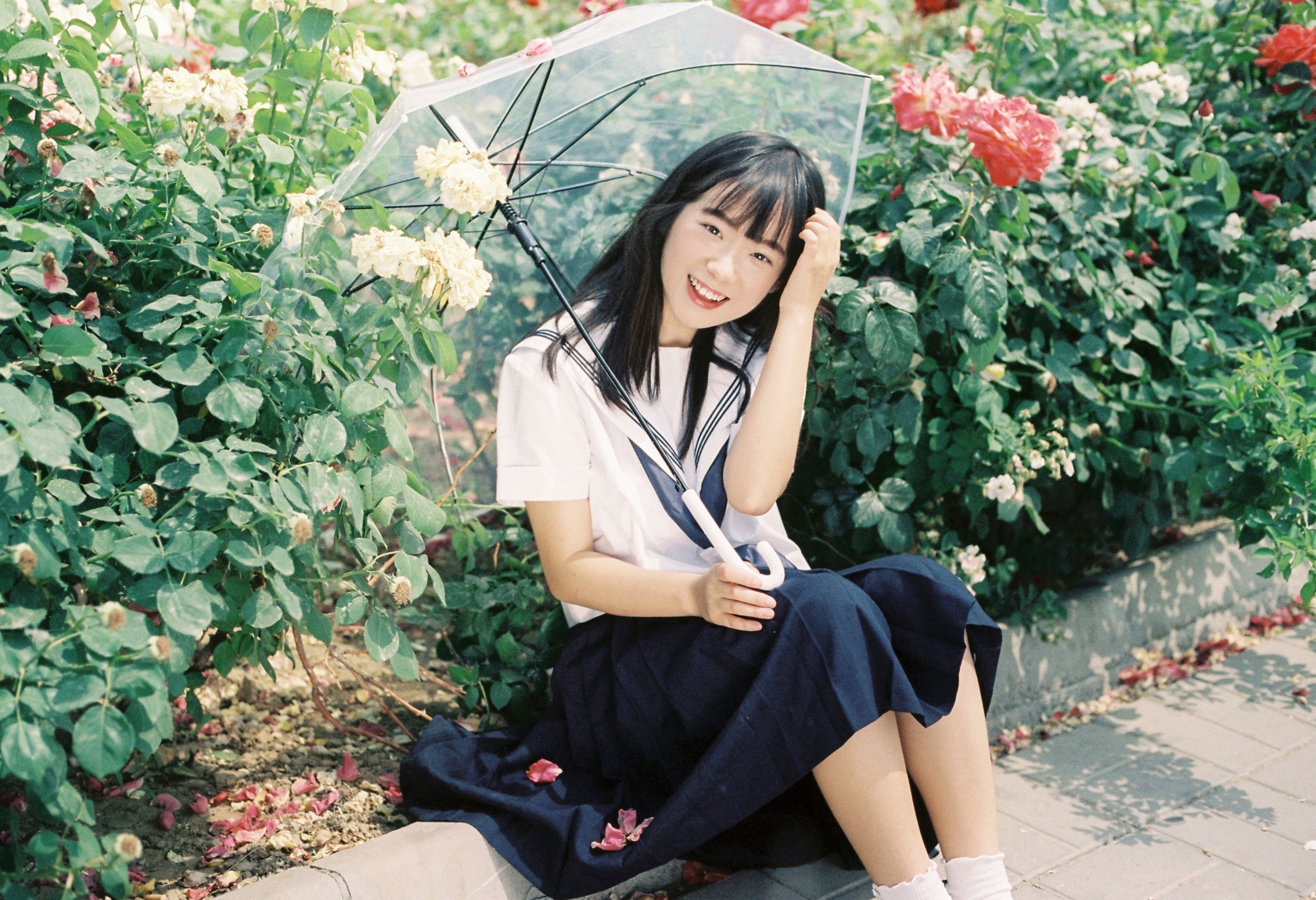 百变兔小樱 – 《花和制服少女》[13P] 插图3