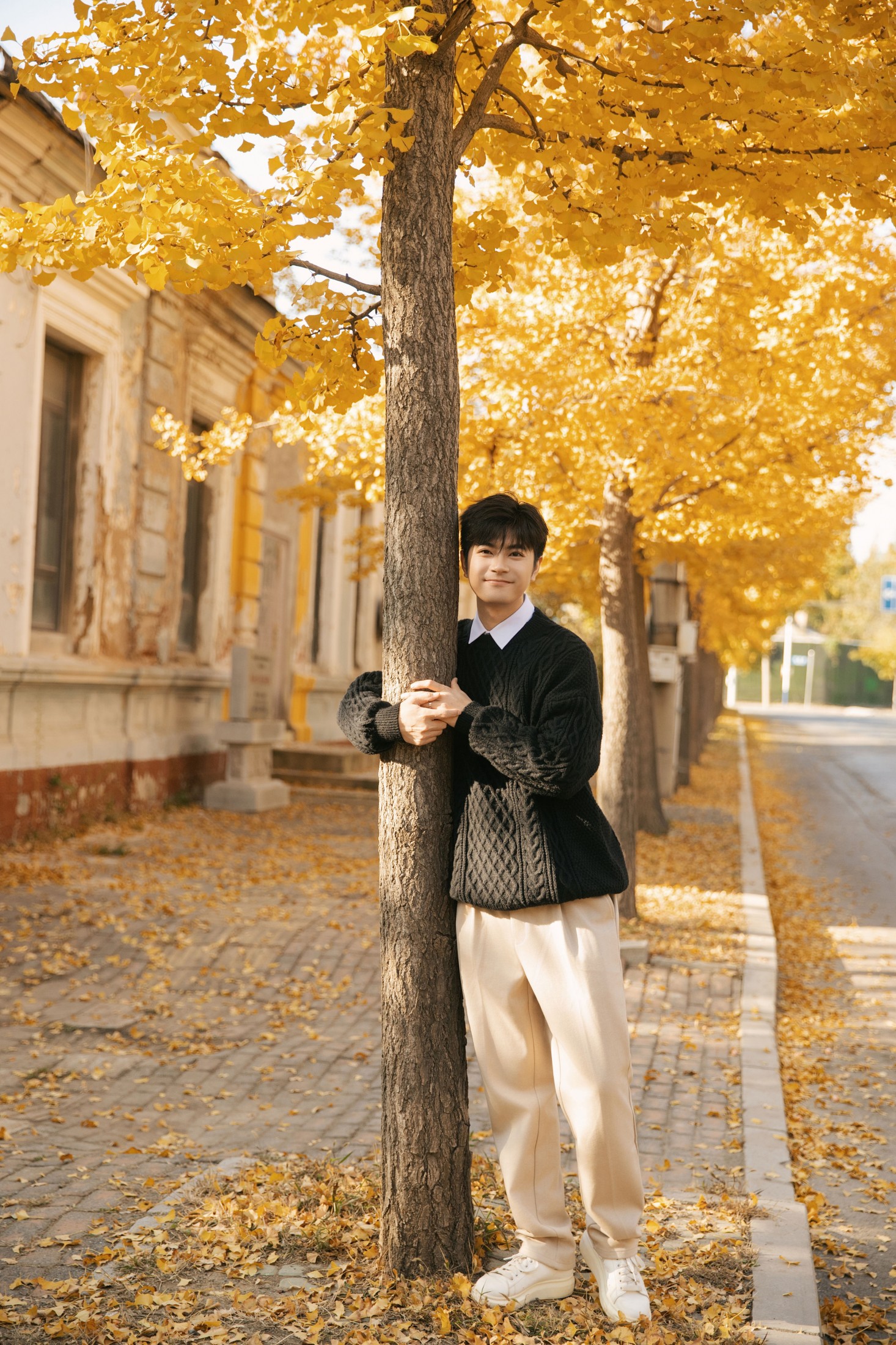 海洋Make-upman - 《秋意浓时，在银杏树下邂逅温柔时光》[24P] 插图4