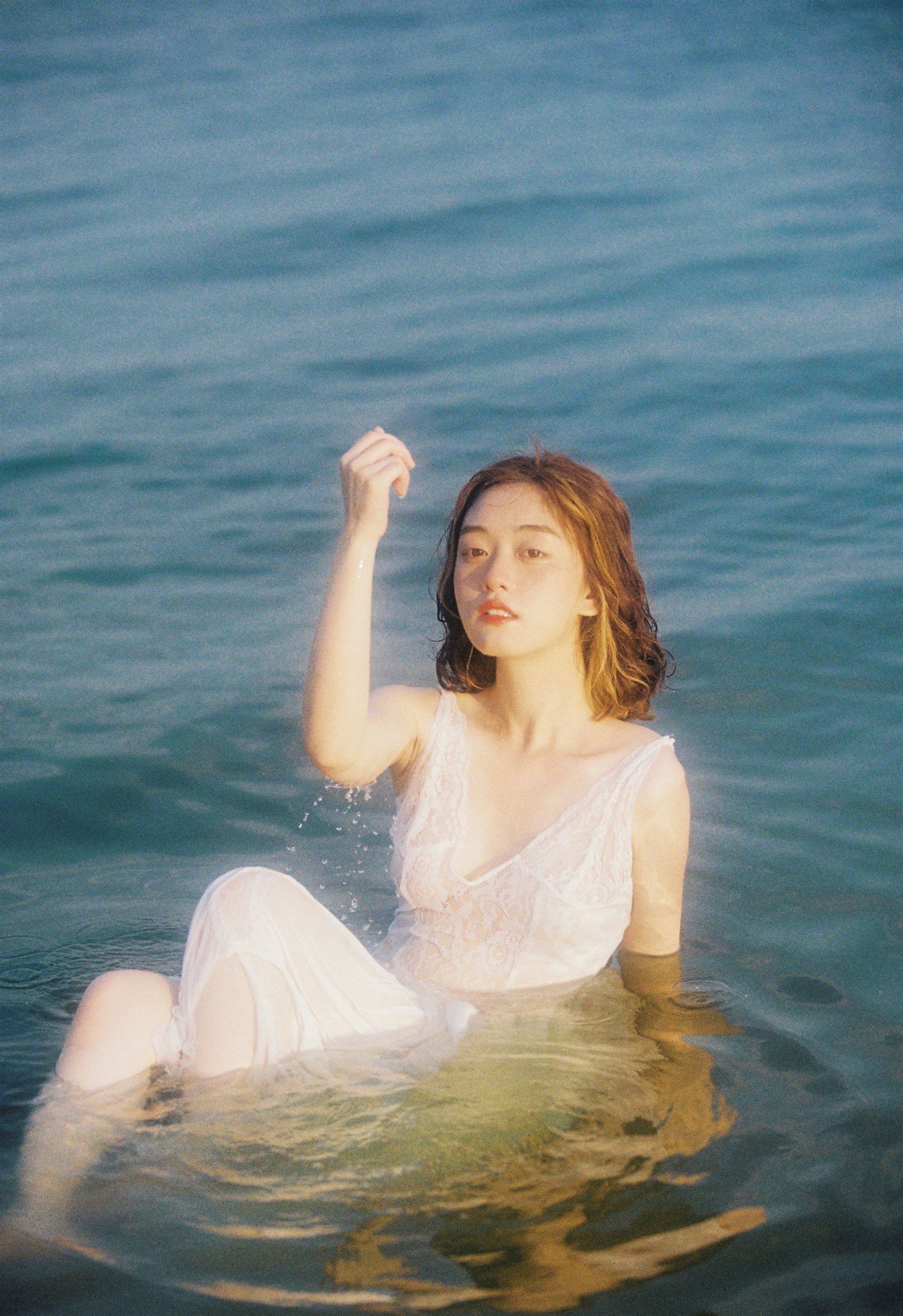 鑫鑫 - 《夏日终曲》[30P] 插图4