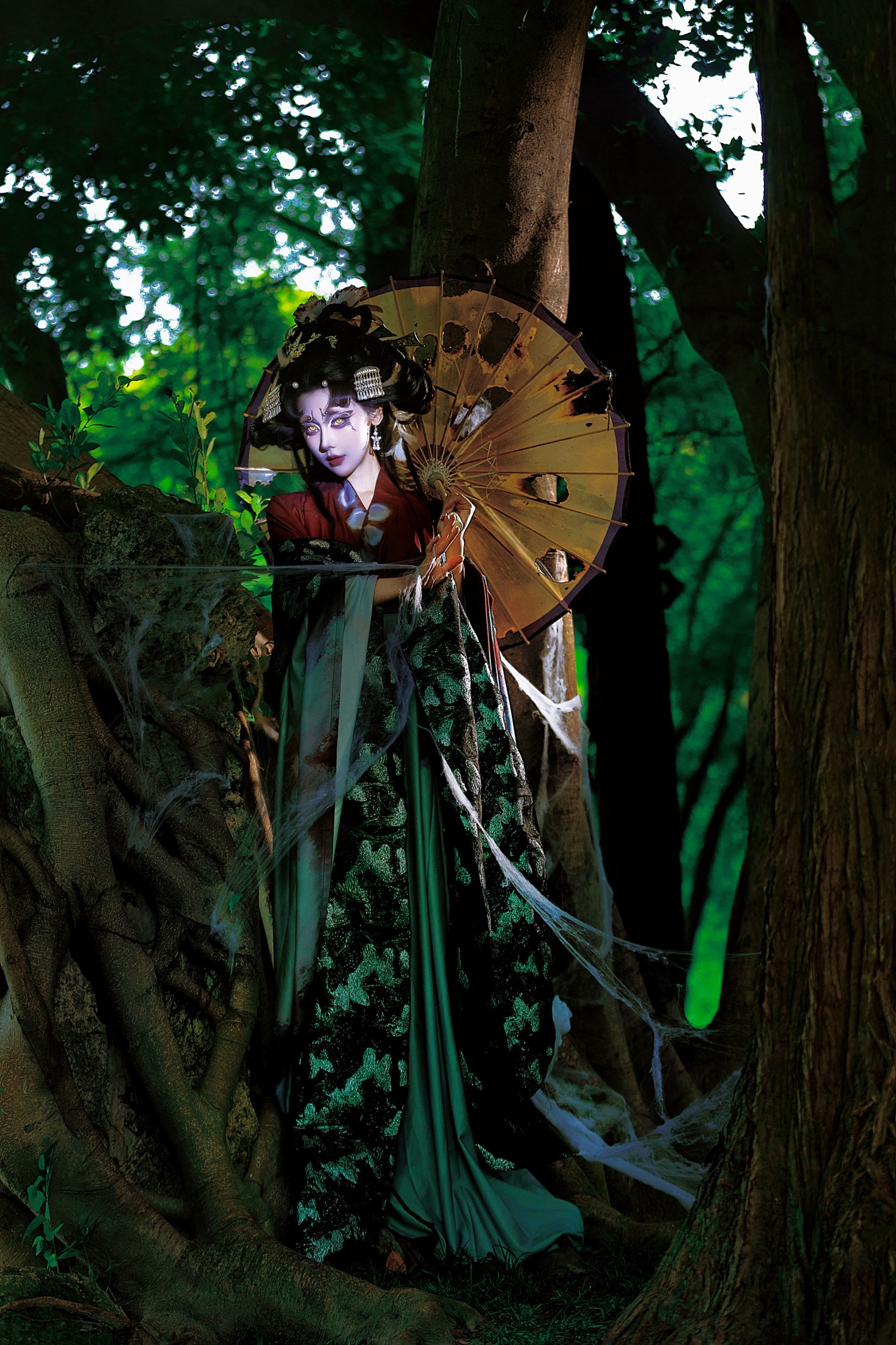 《飞蛾》[13P] 插图5