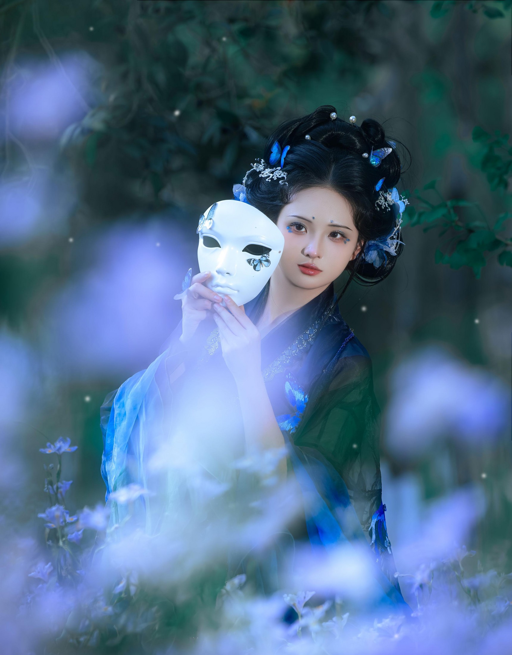 烟烟 - 《蓝尾蝶》[12P] 插图2