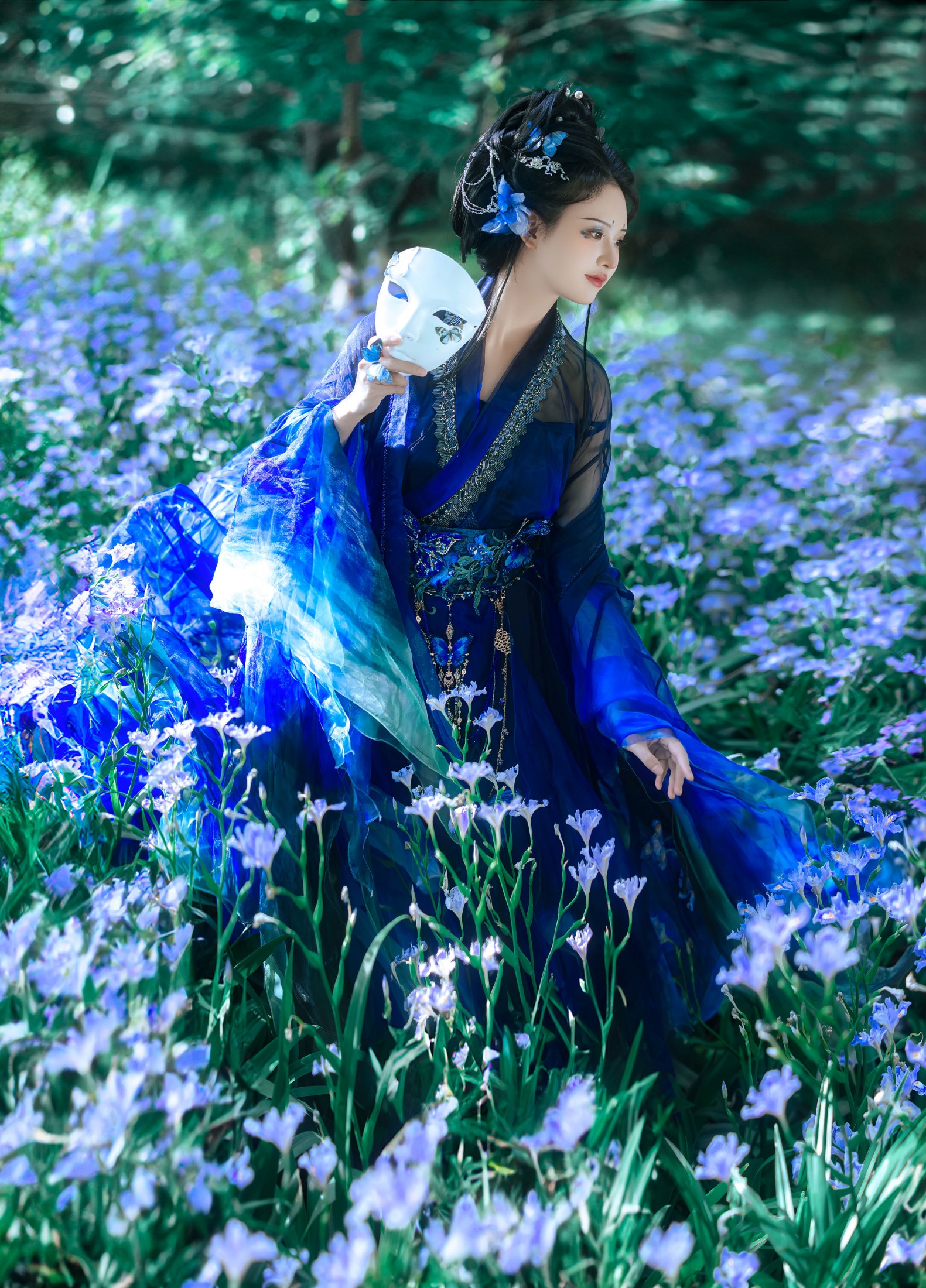 烟烟 - 《蓝尾蝶》[12P] 插图3