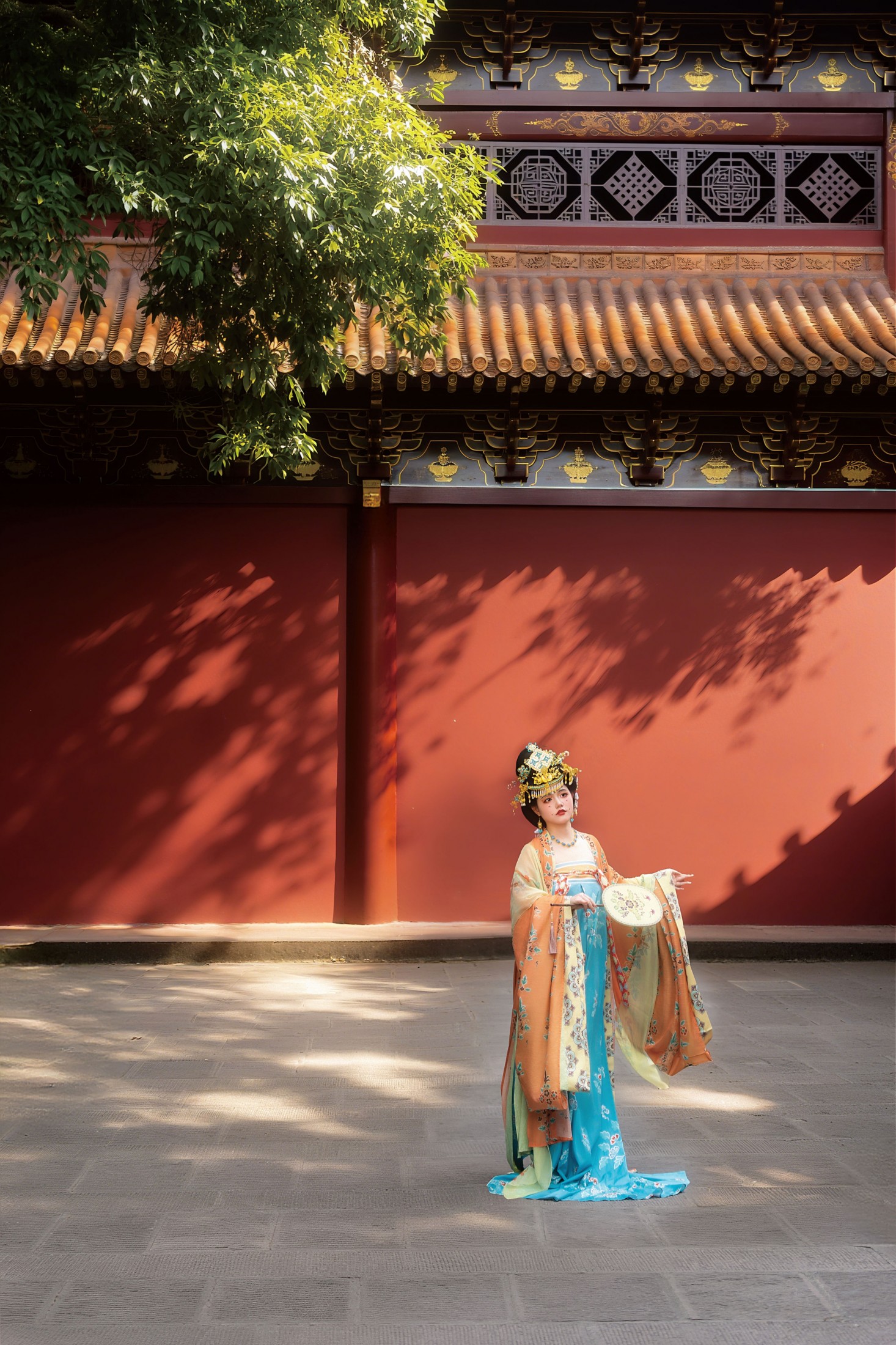 《李倕》[14P]-66COS