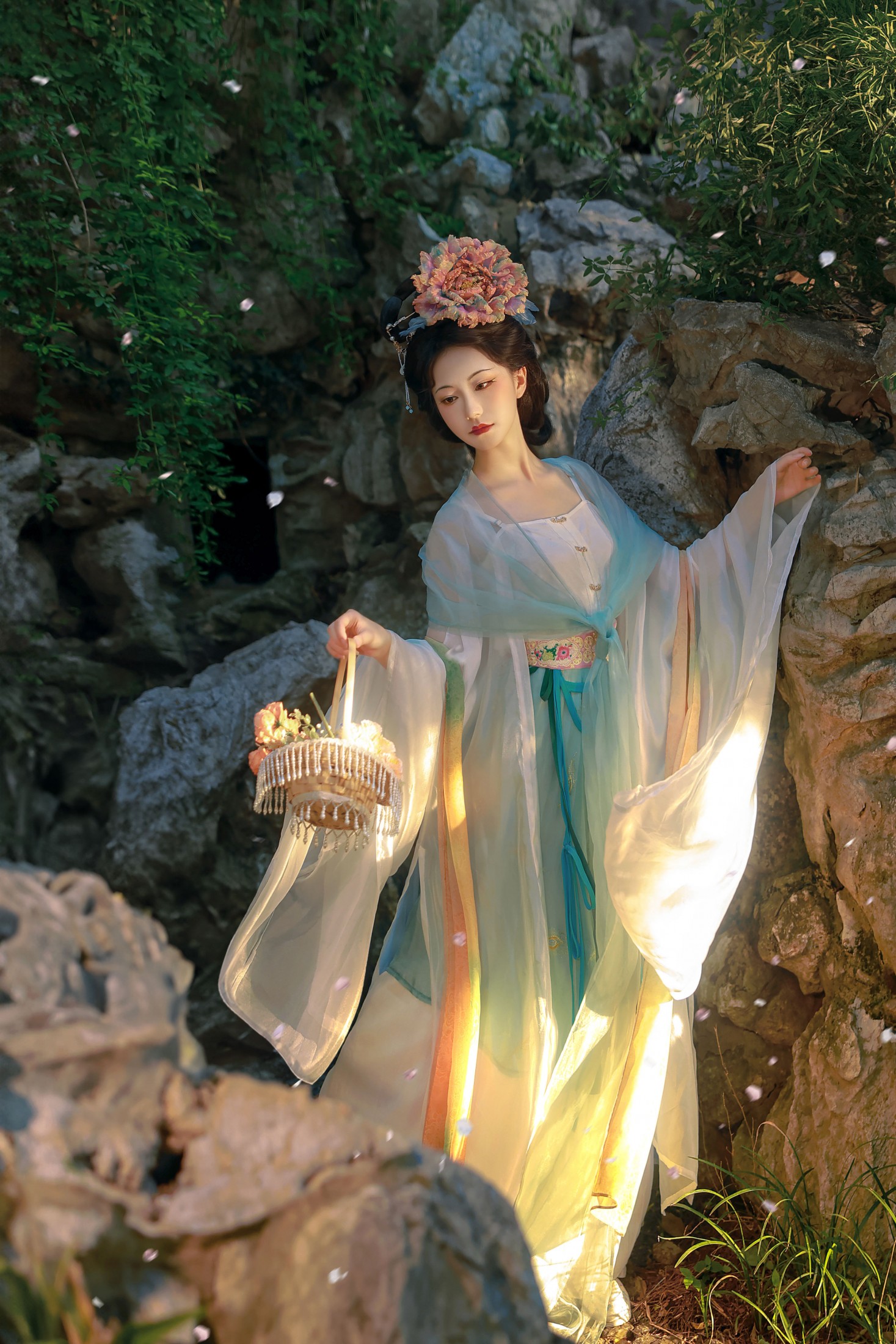 《宋｜仕女图  “误入眉眼，可叹惊鸿”》[9P]-66COS