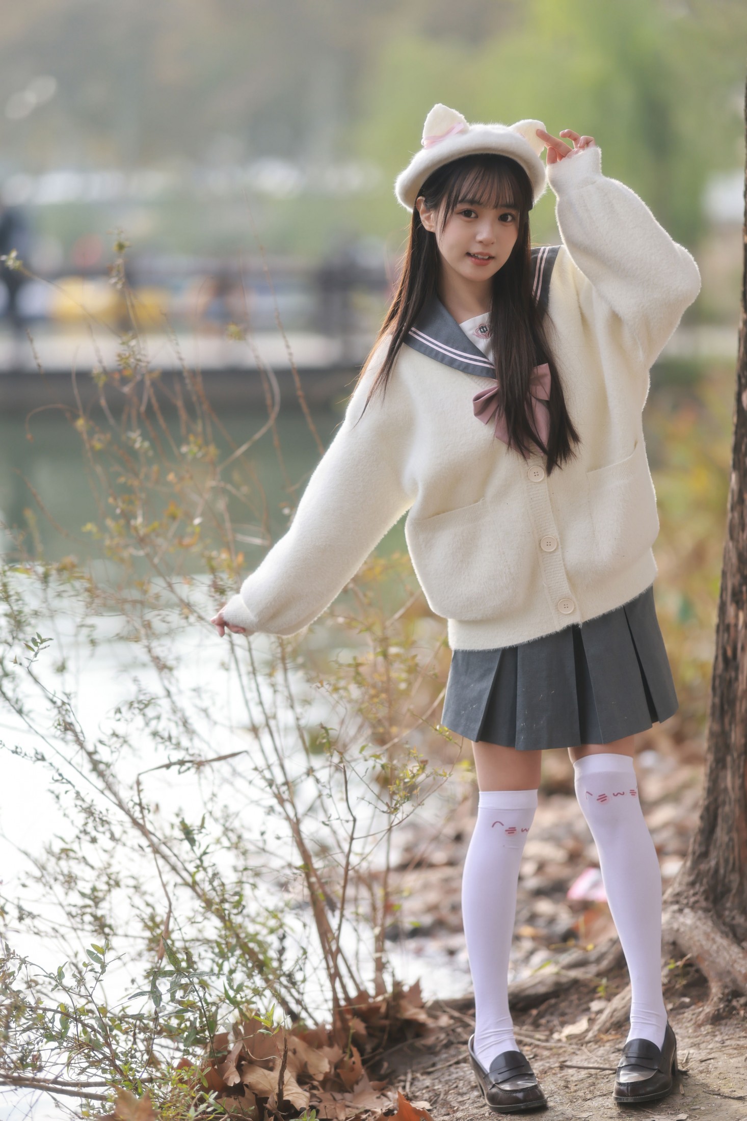 小亿 - 《今天是被落叶揉软的少女》[52P]-66COS