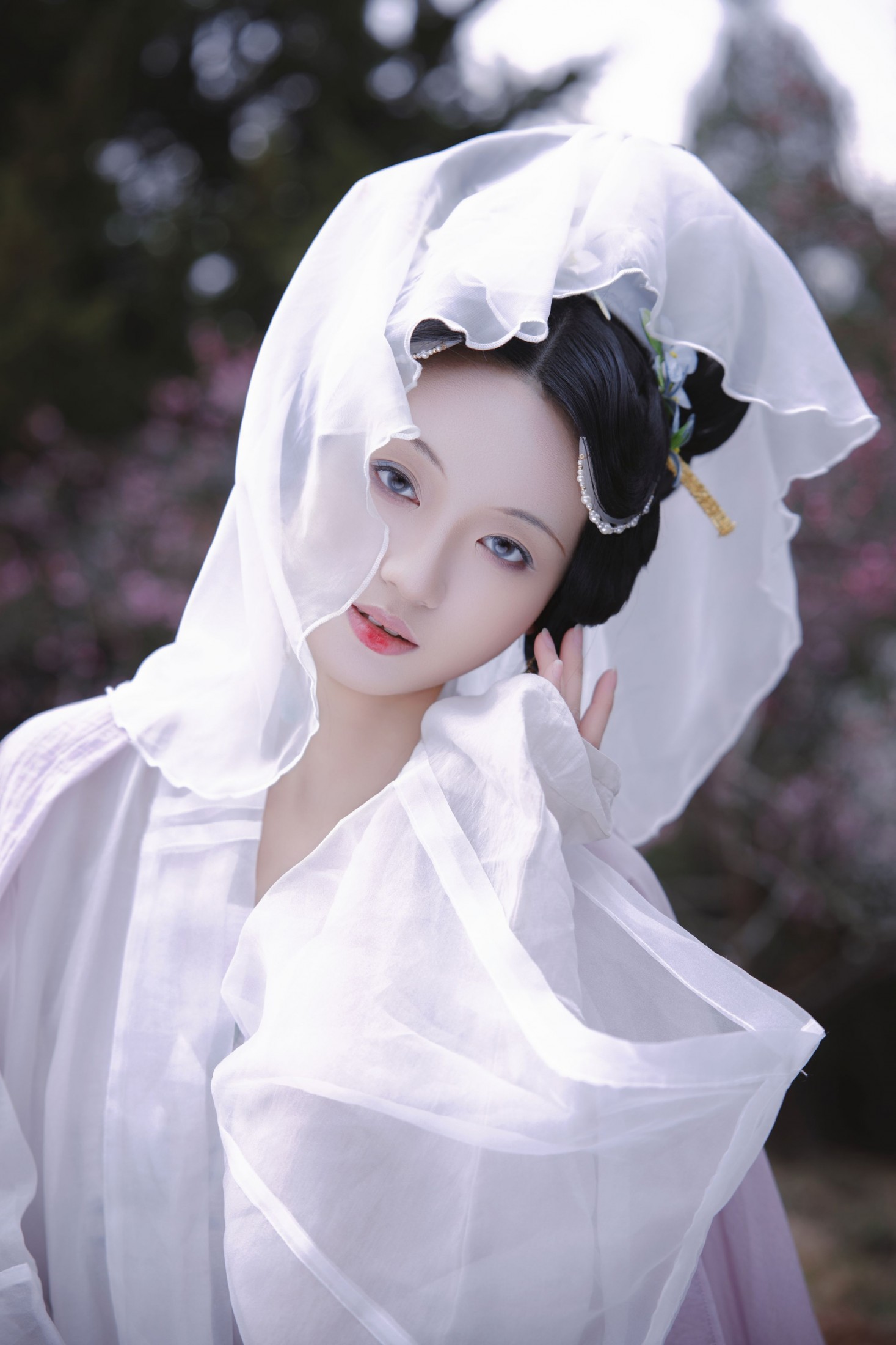 观湳 - 《倚东风，一笑嫣然》[9P]-66COS