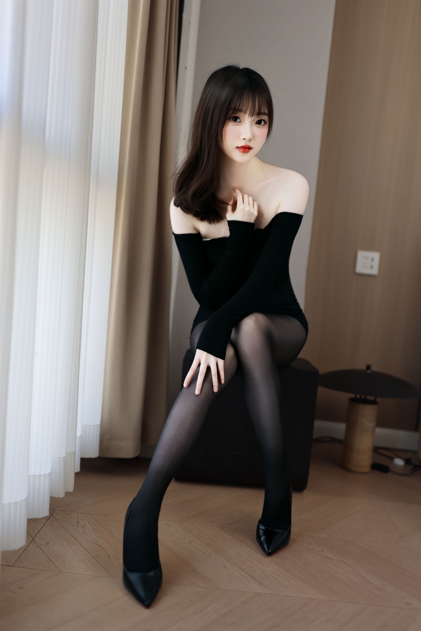 《沉迷黑色，高级感直接拉满》[22P] 插图2