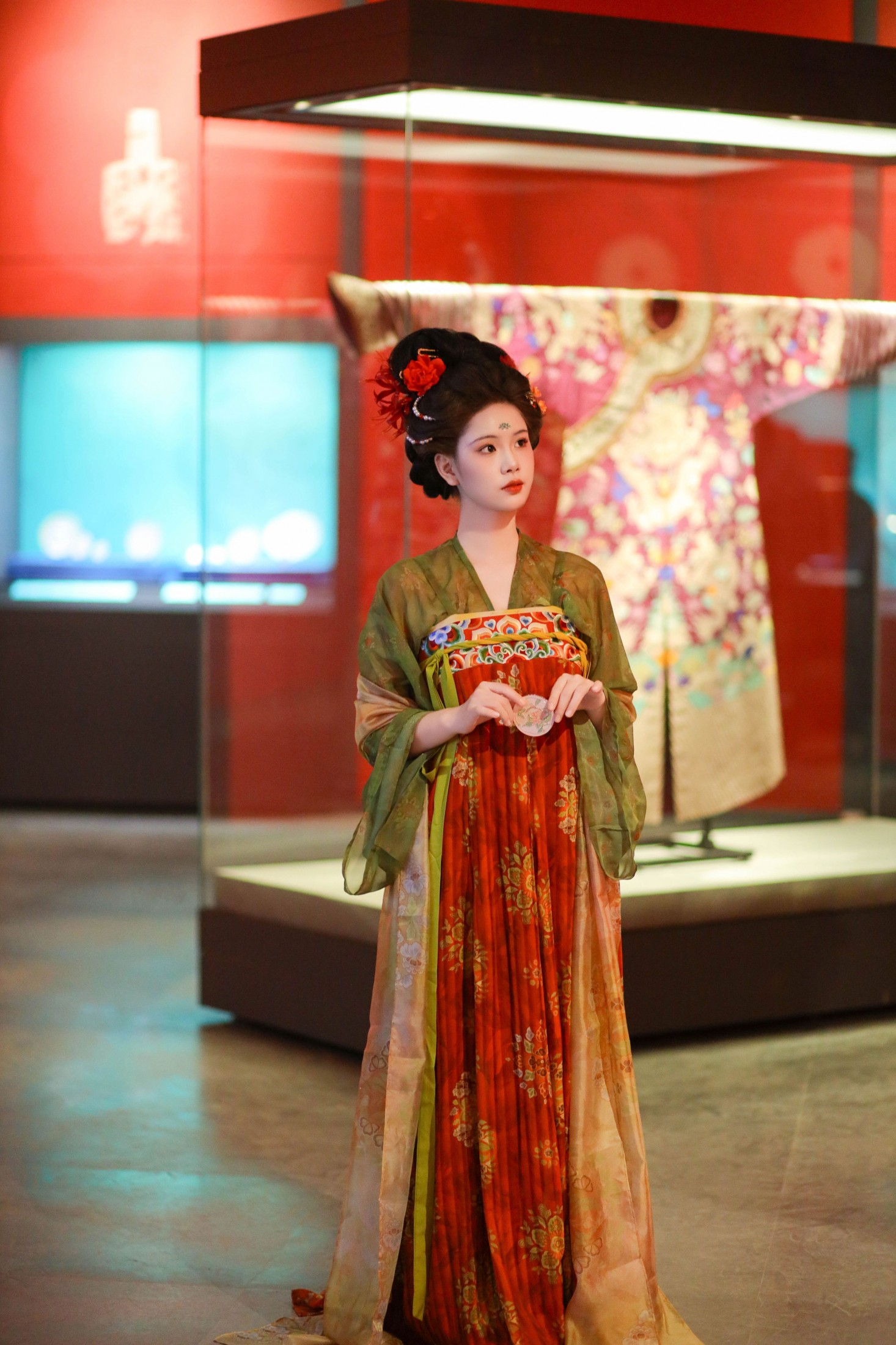 Wei倾心 - 《在博物馆里感受历史的温度》[9P]-66COS