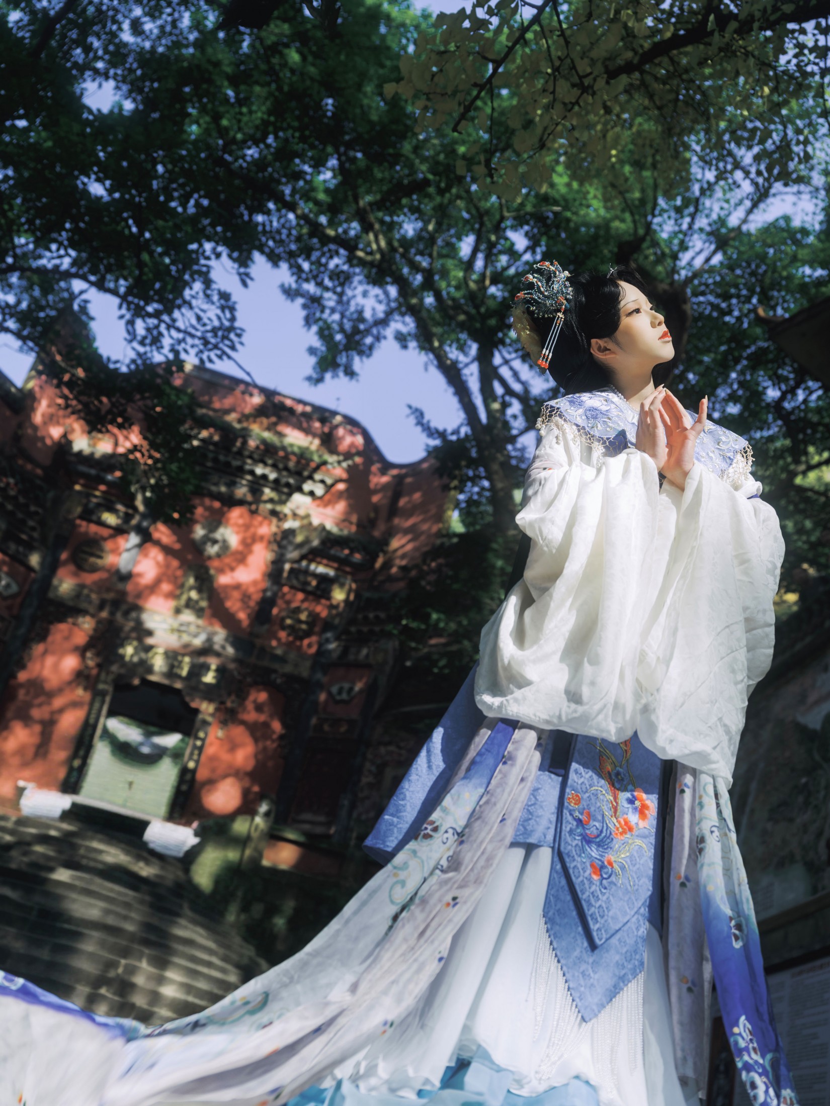 井盖为什么总在路中间 - 《忆仙姿》[26P] 插图3