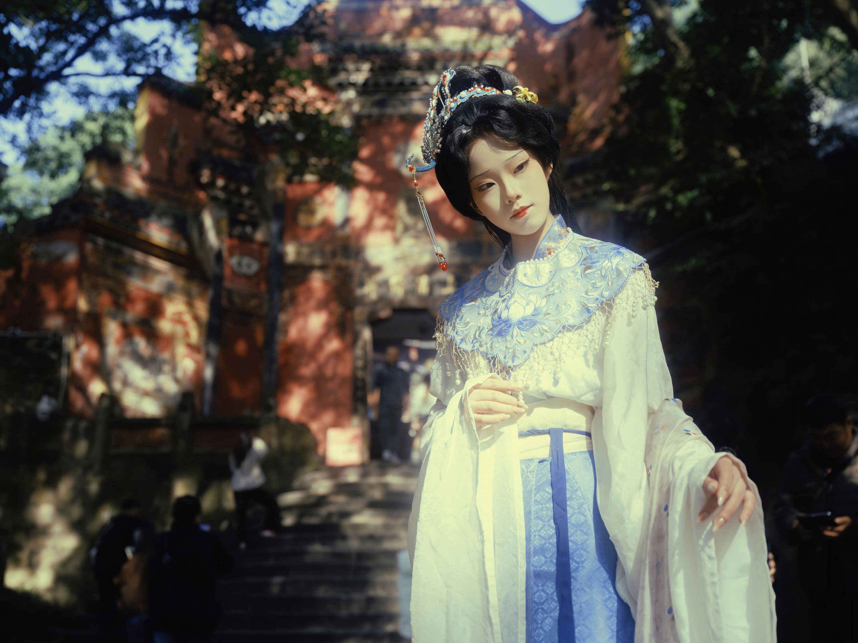 井盖为什么总在路中间 - 《忆仙姿》[26P] 插图2