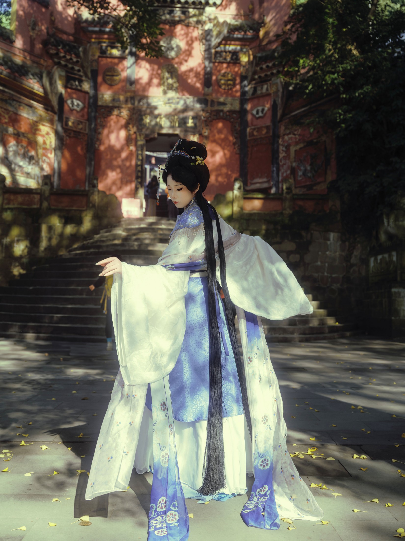 井盖为什么总在路中间 - 《忆仙姿》[26P] 插图4