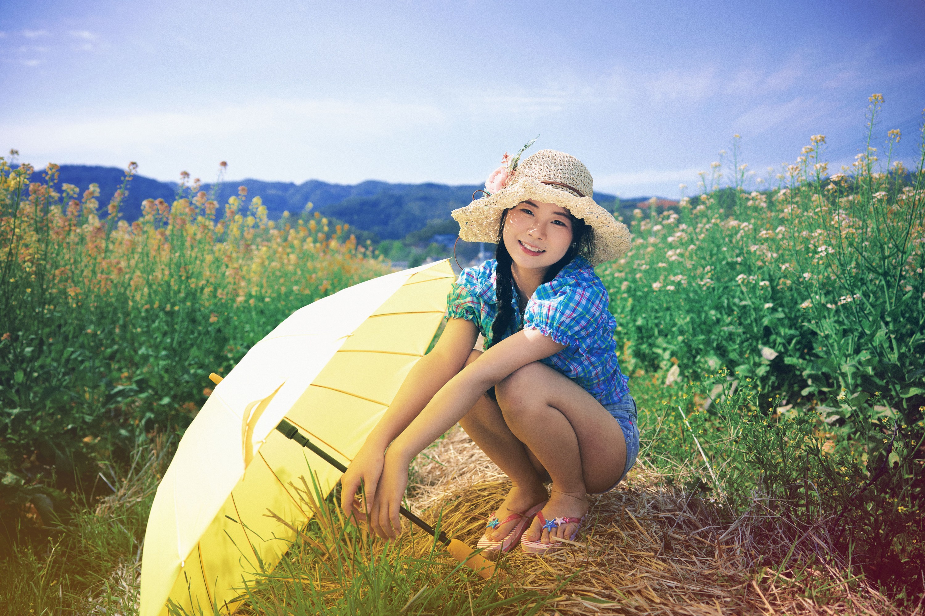 小鹿 - 《油菜花群里跳舞》[13P] 插图5