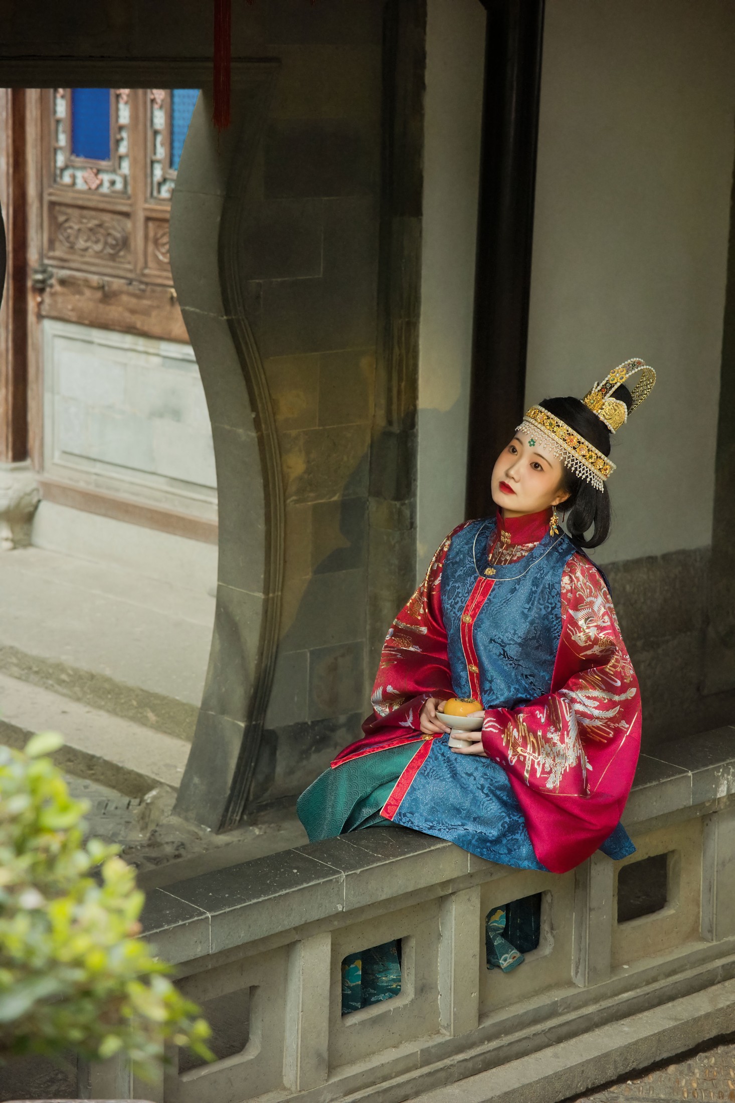 《仿《父张济氏母赵氏像》中明代仕女》[11P] 插图2