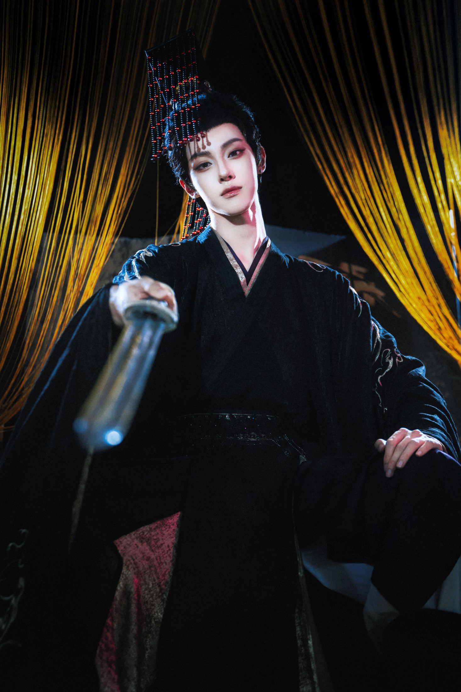 池池cc - 《少年帝王》[14P]-66COS