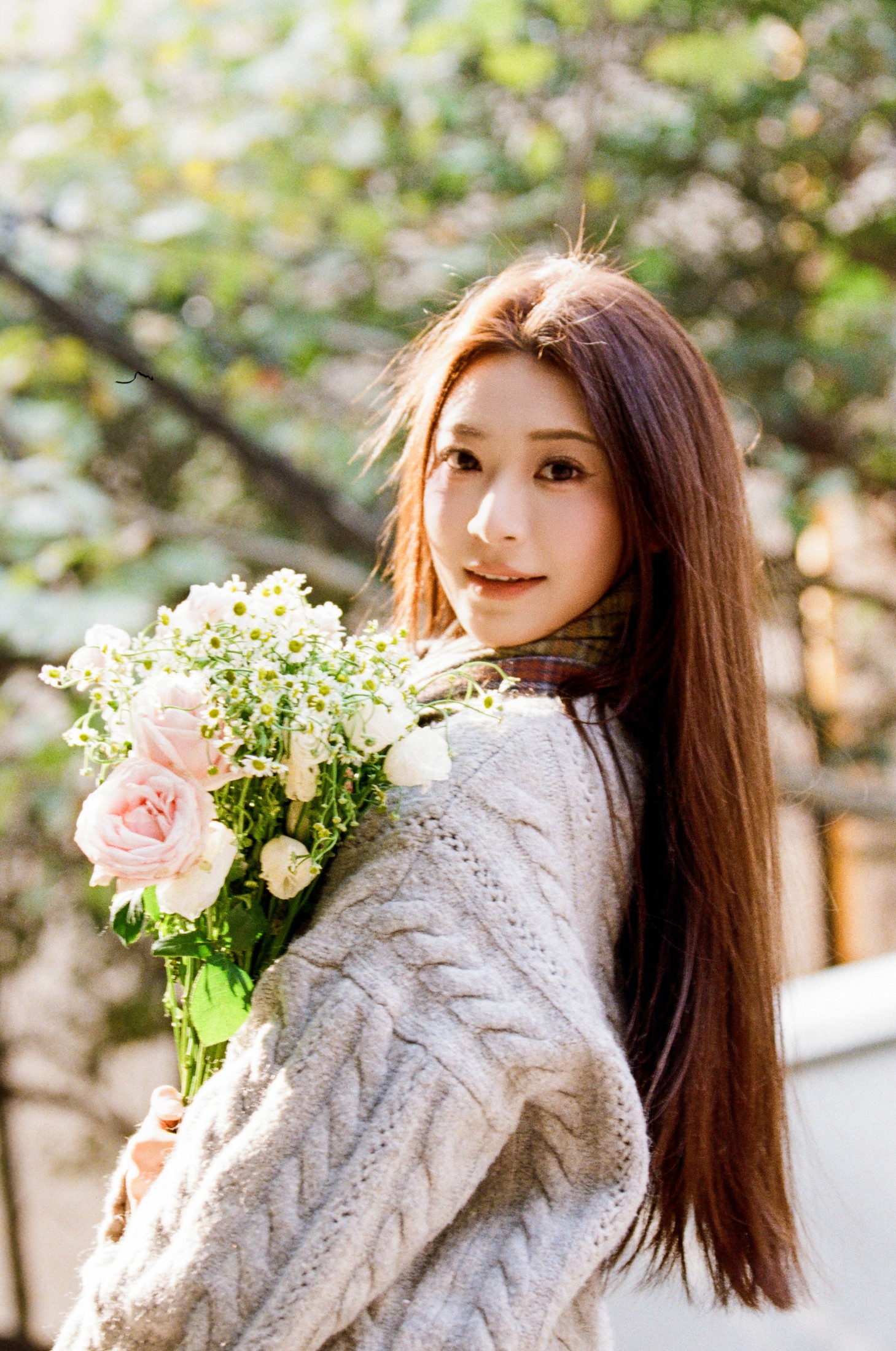 板栗灵灵 - 《冬日暖阳》[16P]-66COS