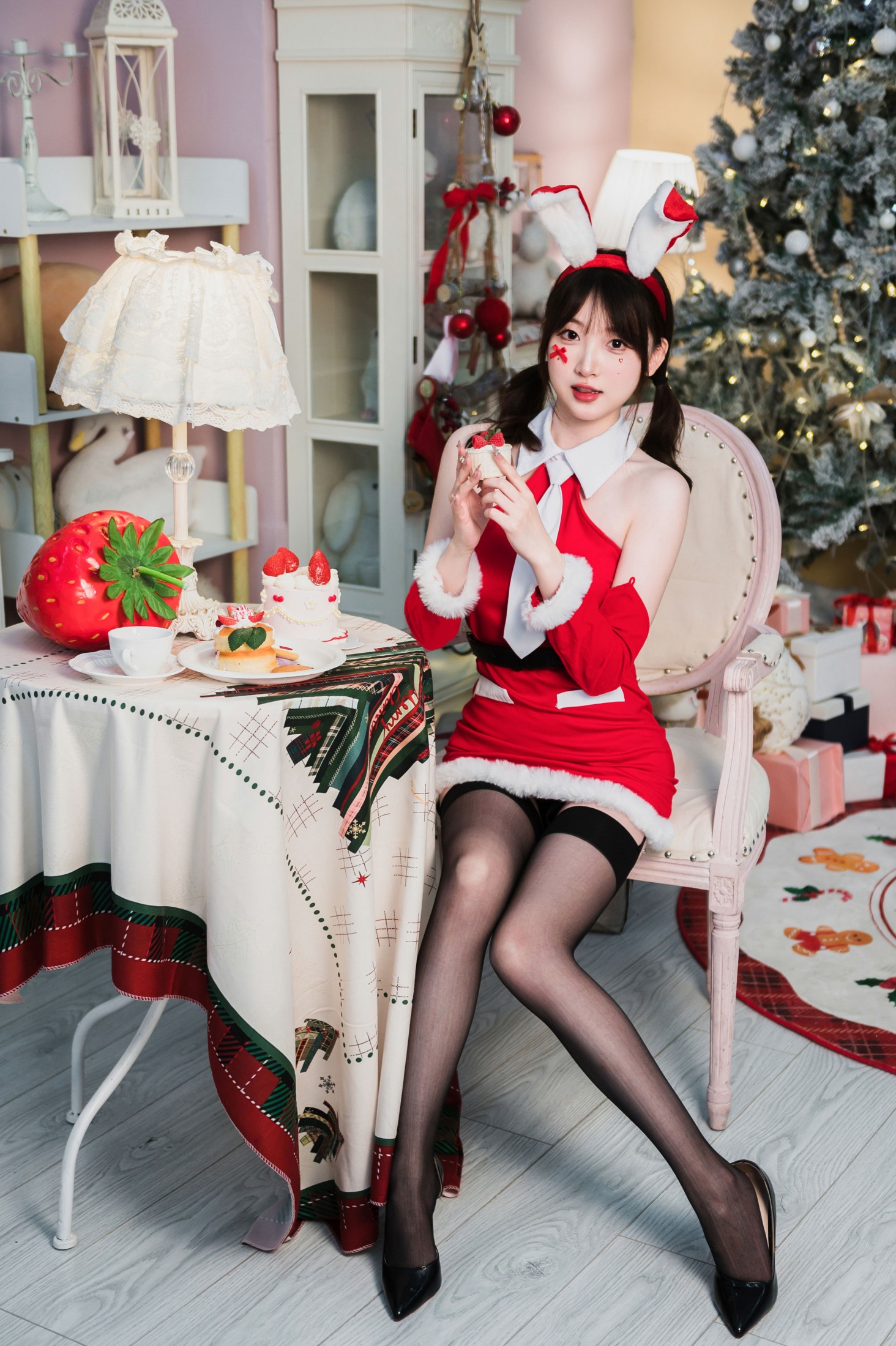 冰冷企鹅 - 《你的圣诞礼物在这里！》[14P]-66COS