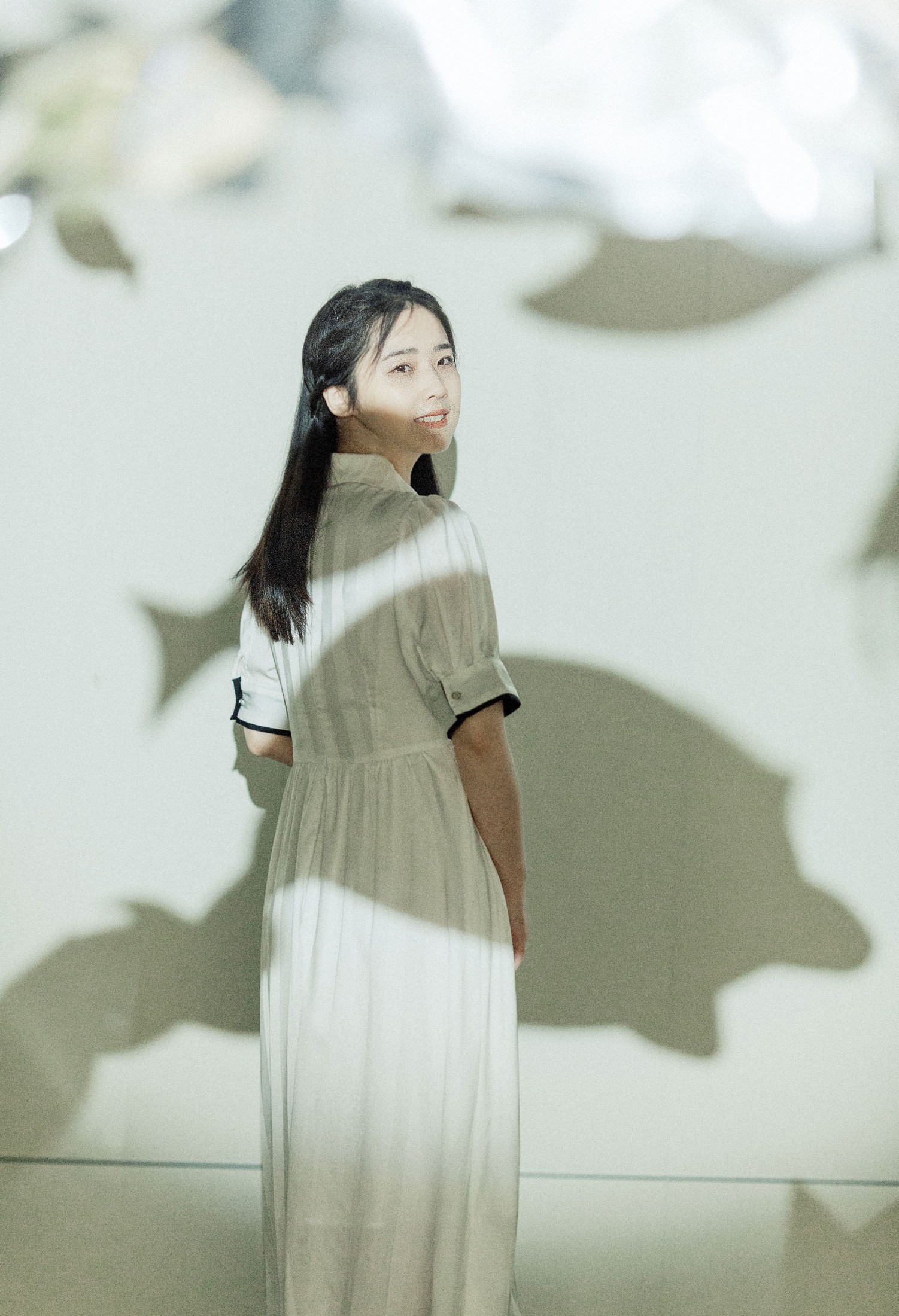 奶茶 - 《逛展》[17P] 插图2