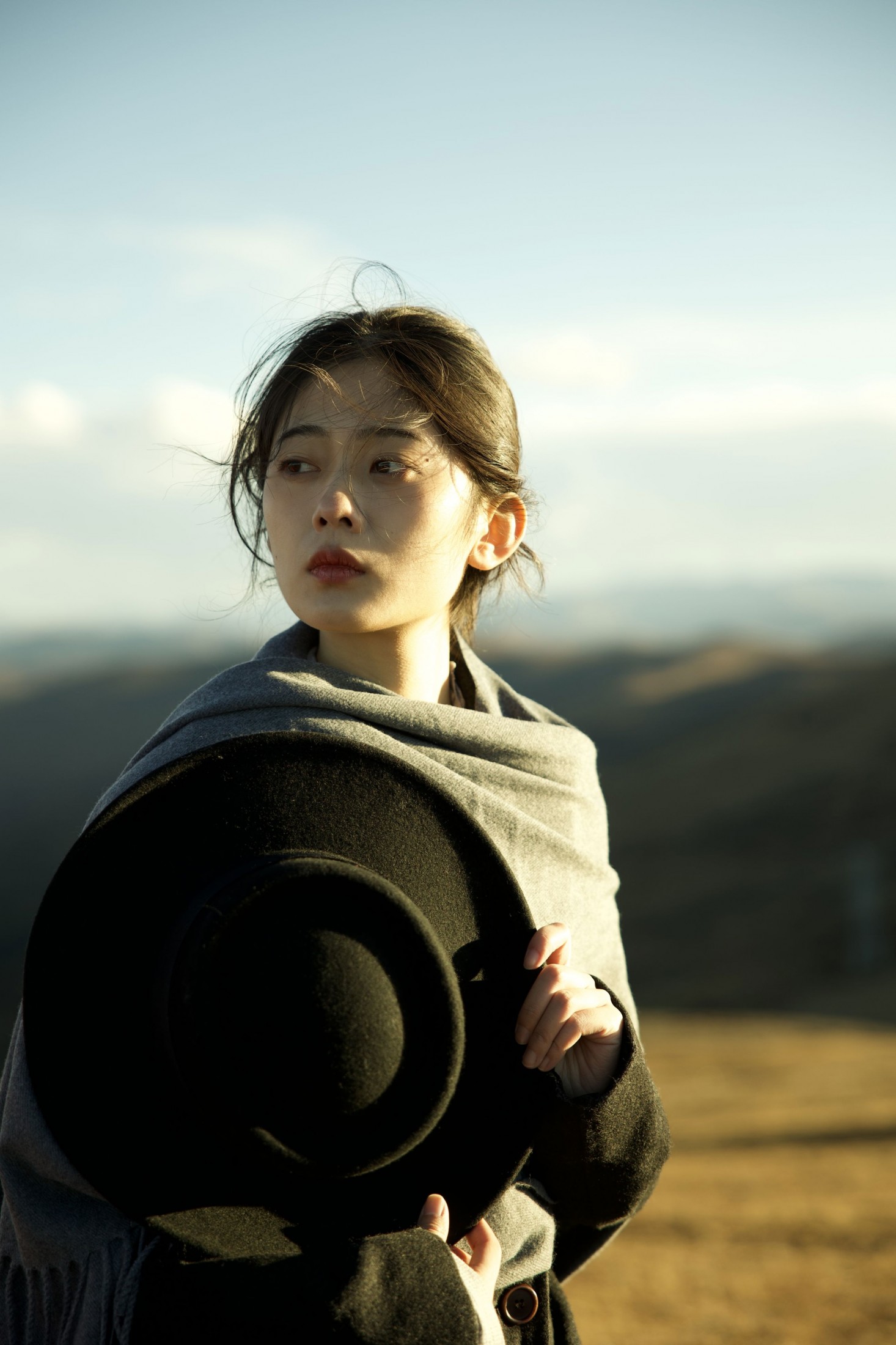 《我们必须像柔软又坚韧的山》[16P] 插图2