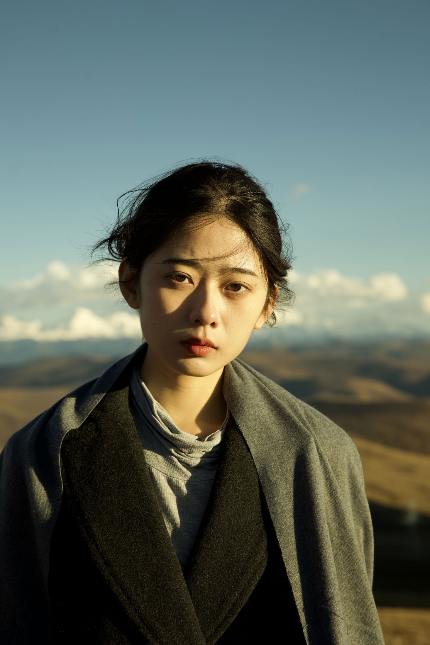 《我们必须像柔软又坚韧的山》[16P]-66COS