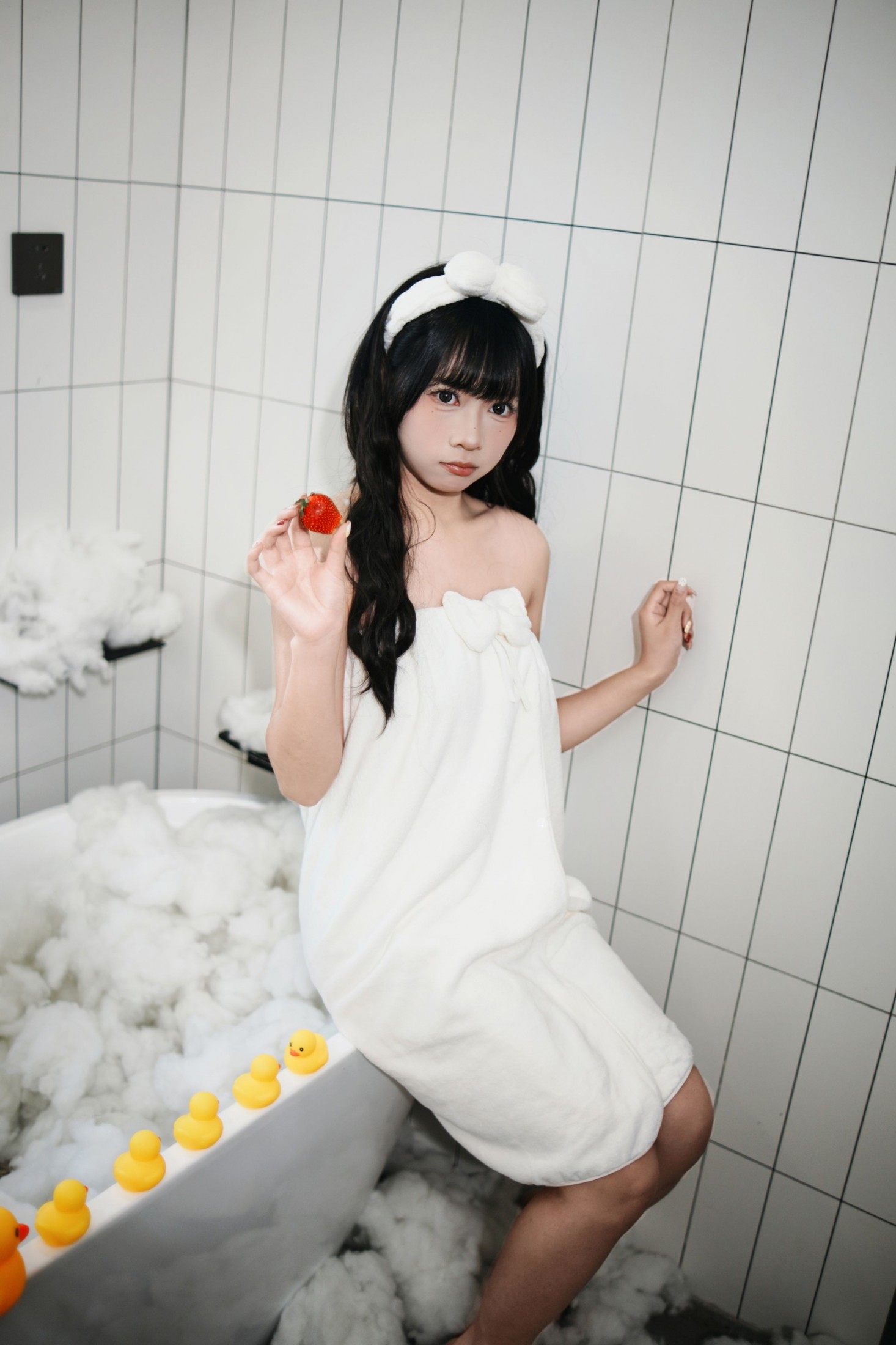 不是地球鱼 - 《浴缸，棉花泡泡，和小黄鸭》[28P] 插图2