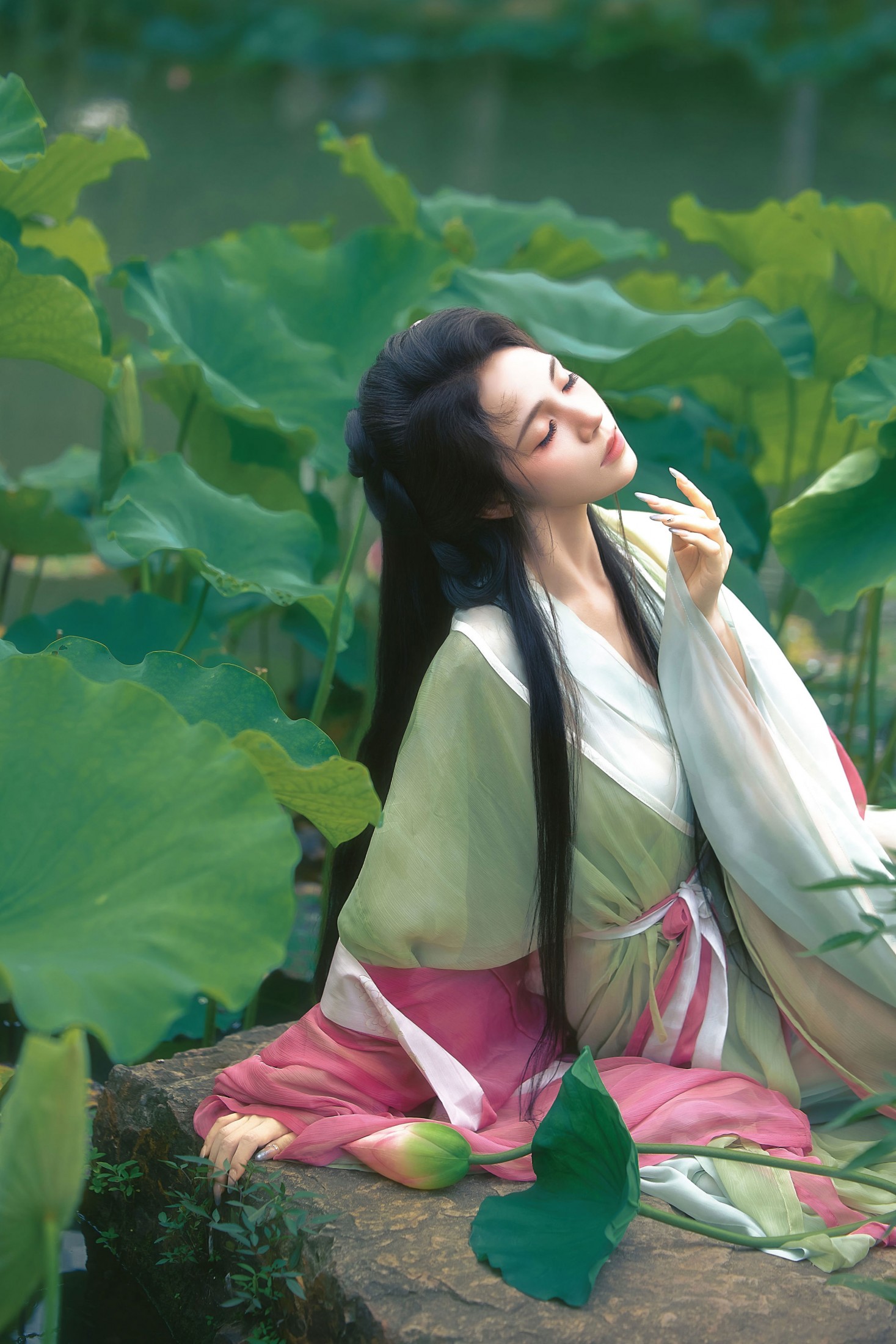 顾小满 - 《清冷荷》[13P]-66COS