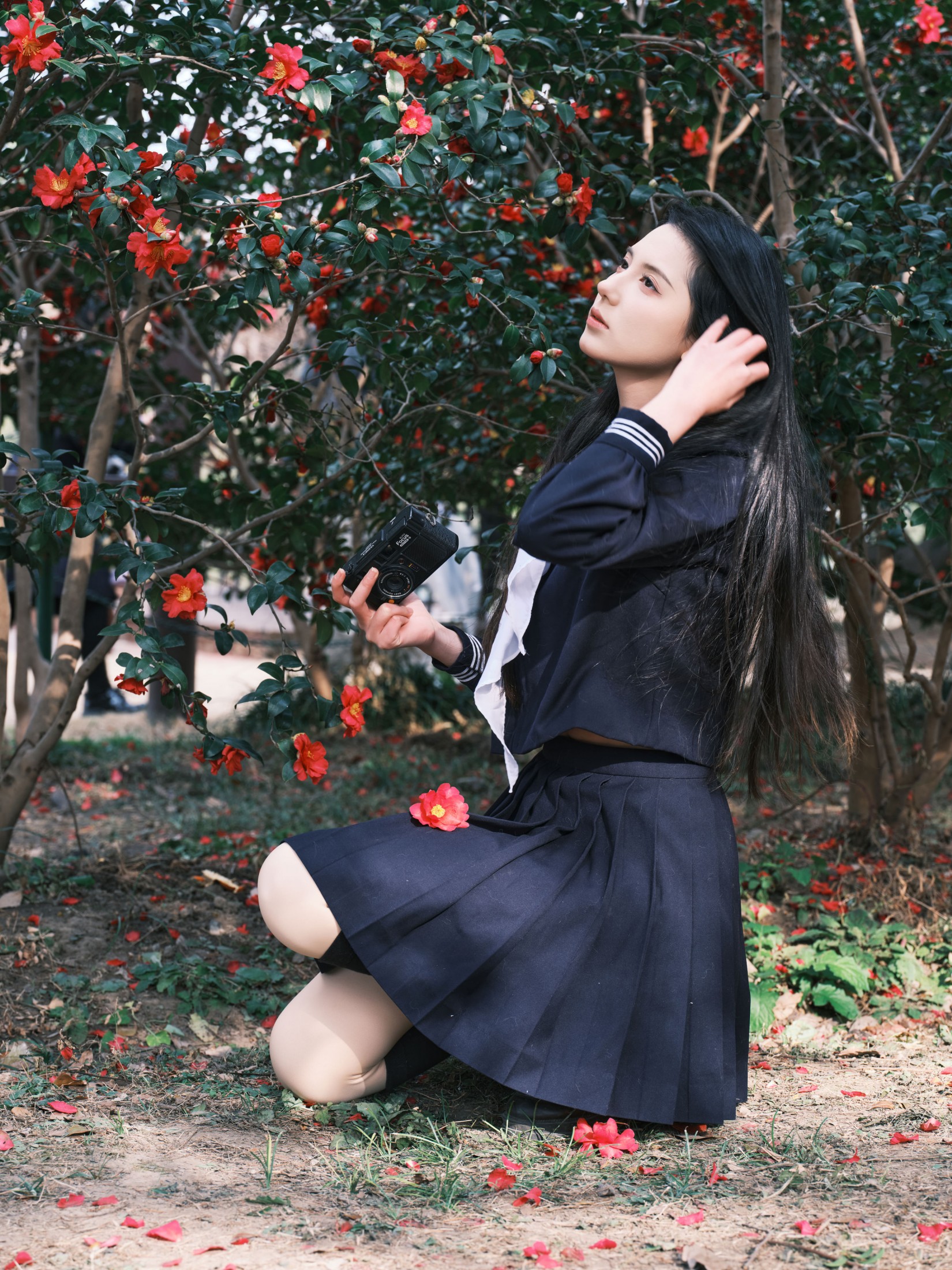 Enyyyn - 《拍山茶花的少女》[25P]-66COS