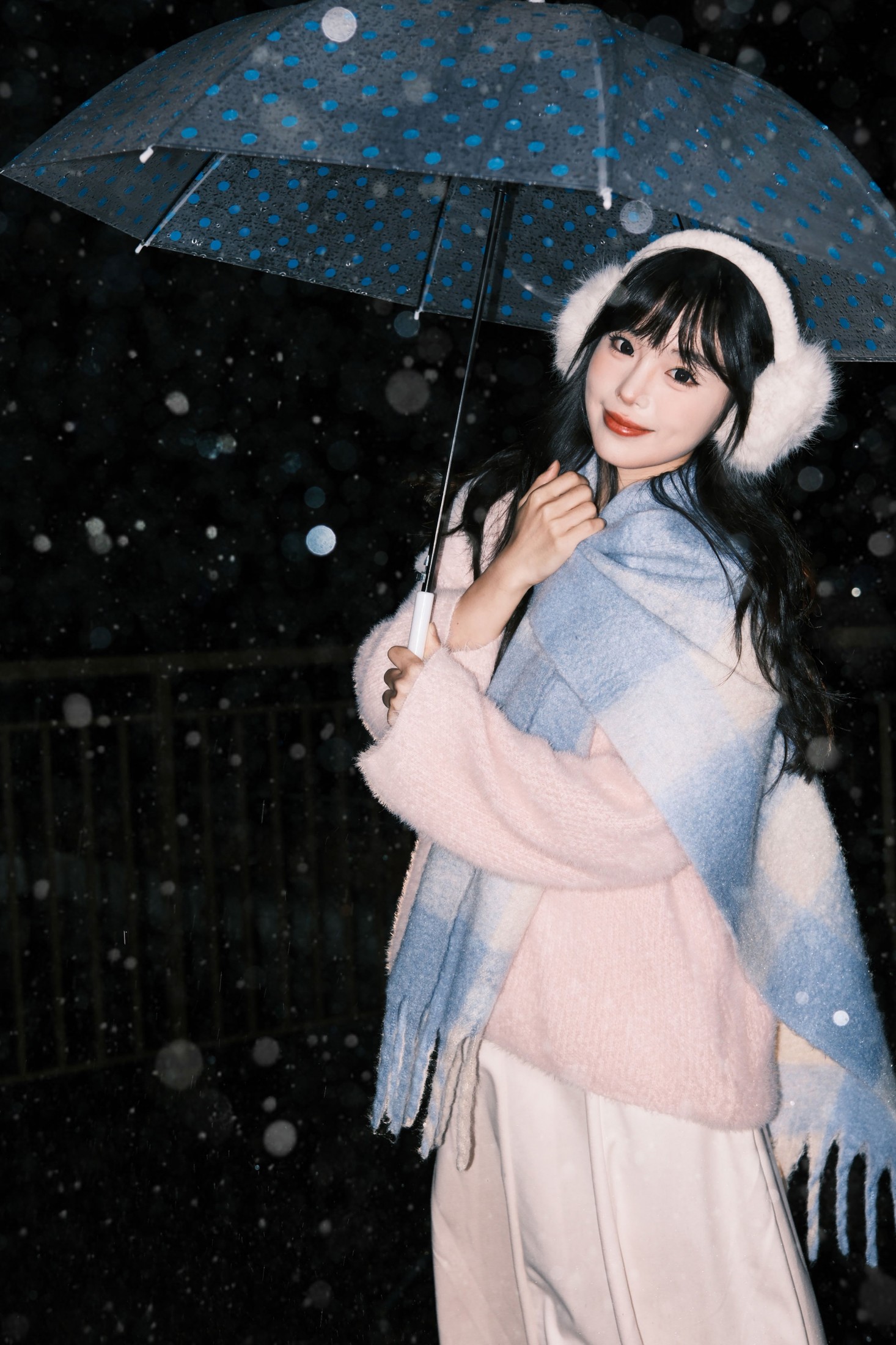 四月泡芙 - 《我在细雨里漫游》[9P] 插图2