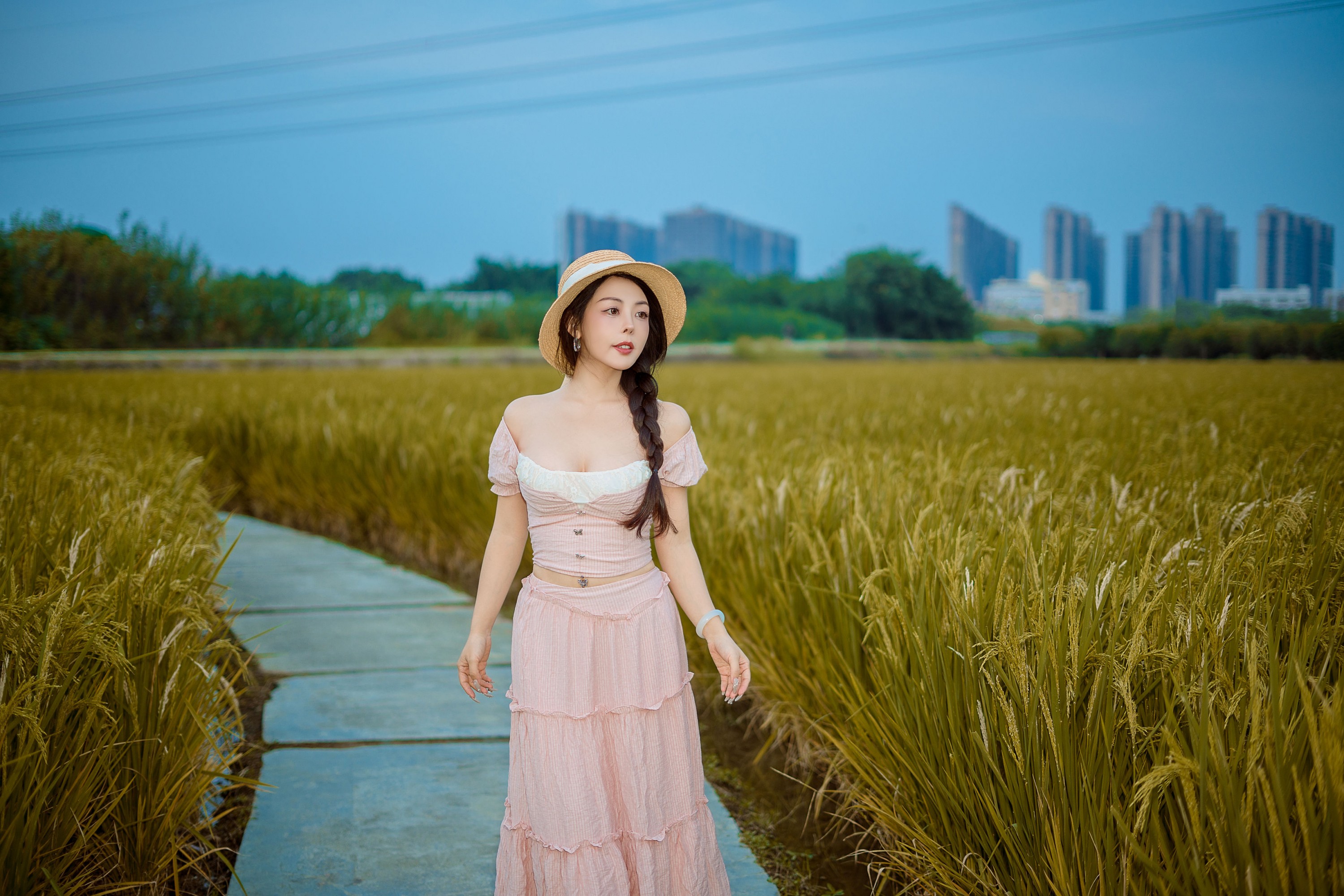 米妮爱美丽 - 《在希望的田野上》[21P]-66COS