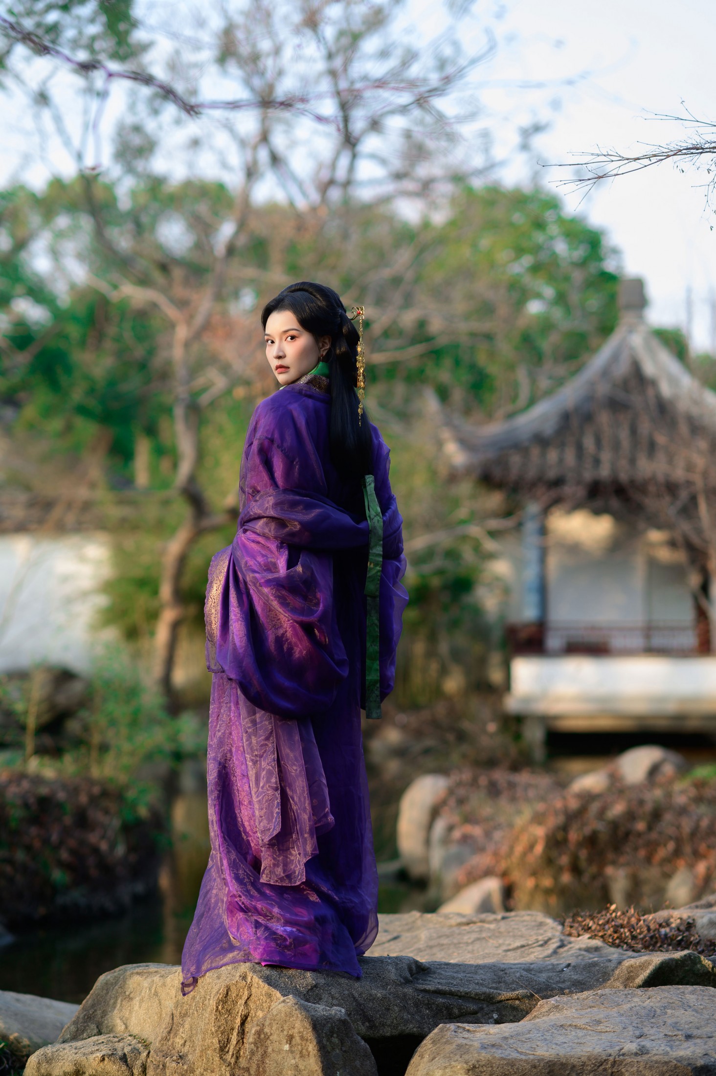 《轻纱拂面，罗裳夜行》[21P] 插图4