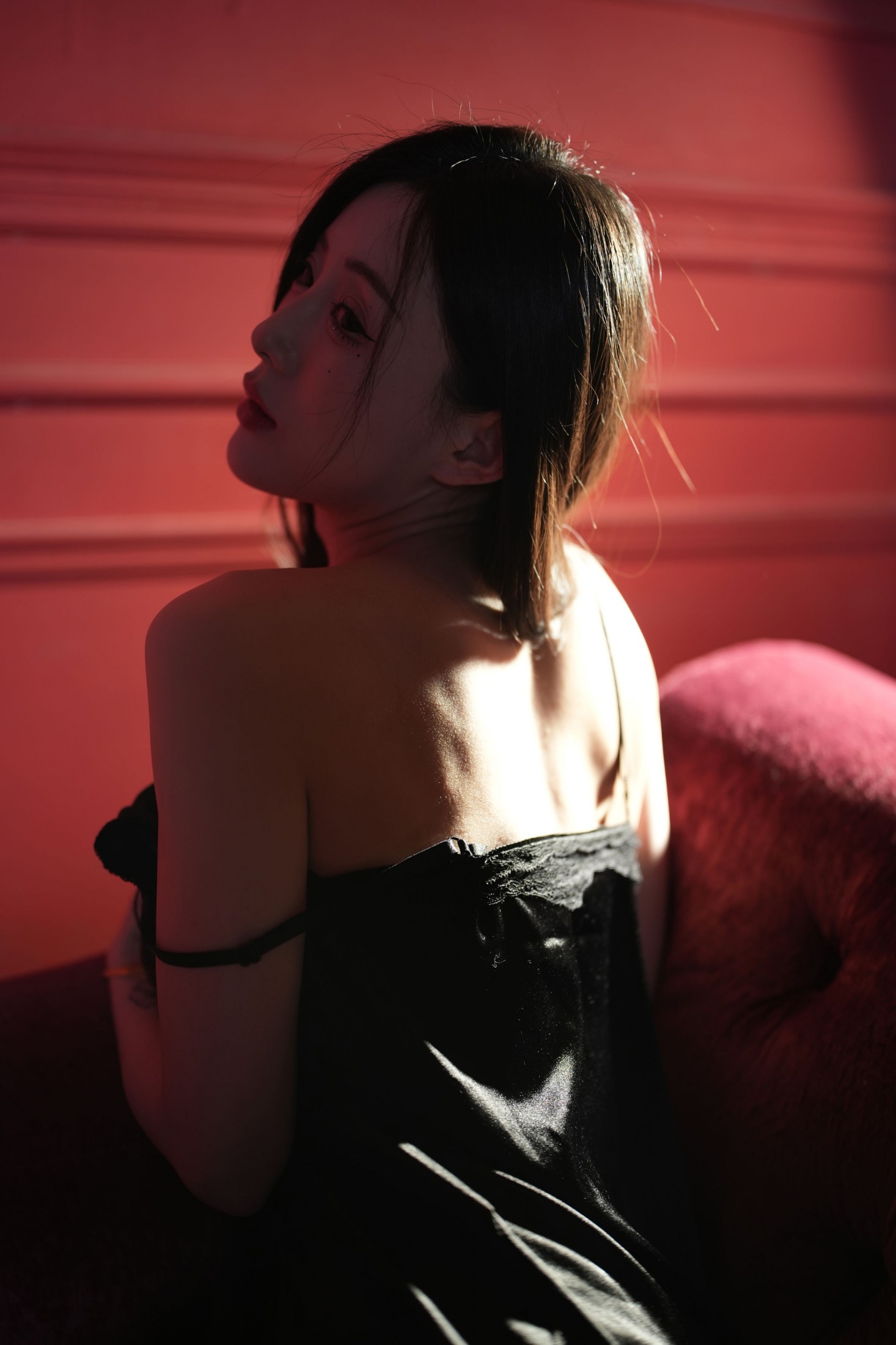 《黑色睡衣》[11P] 插图2