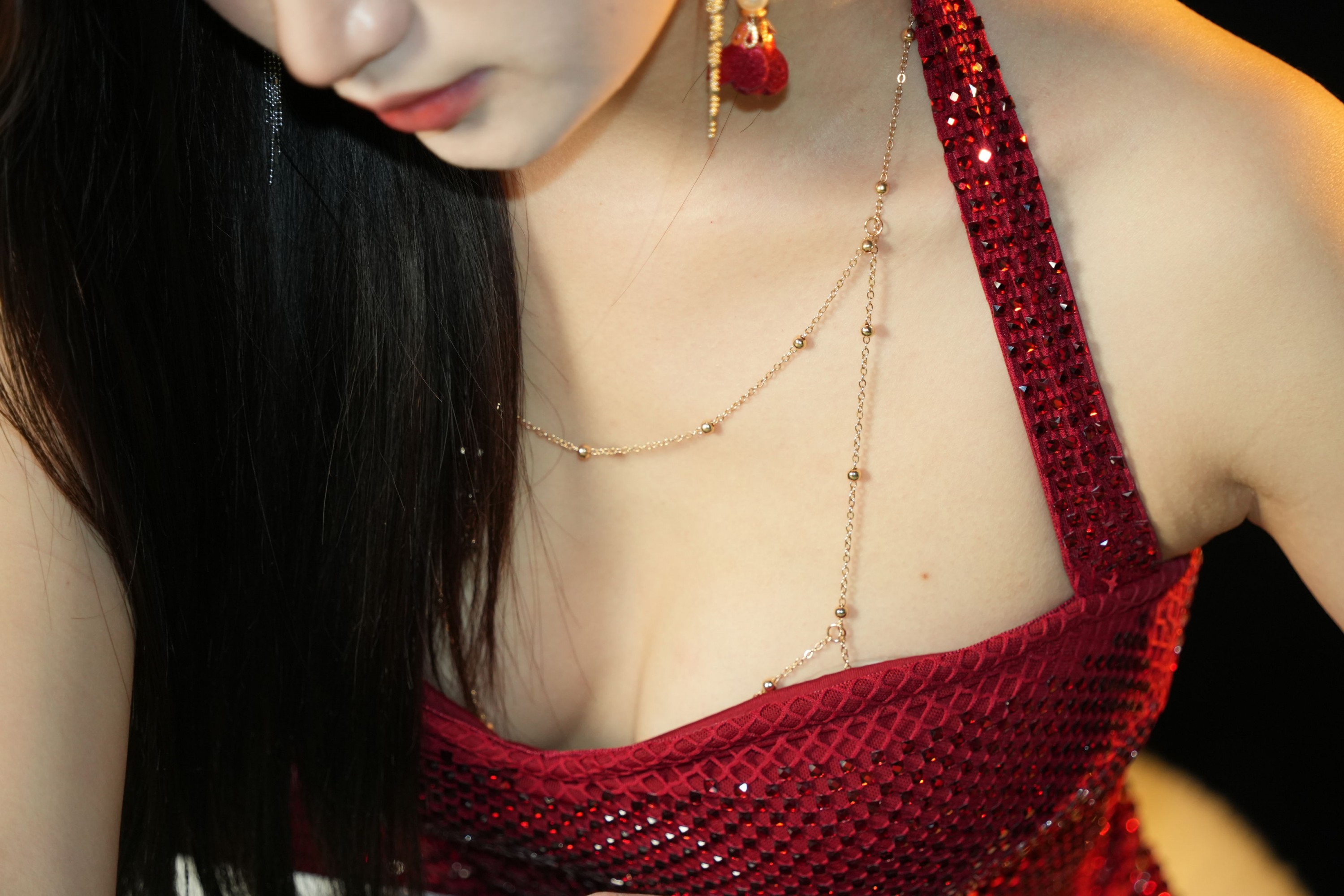 曼曼DayToy - 《热烈红裙》[24P] 插图4