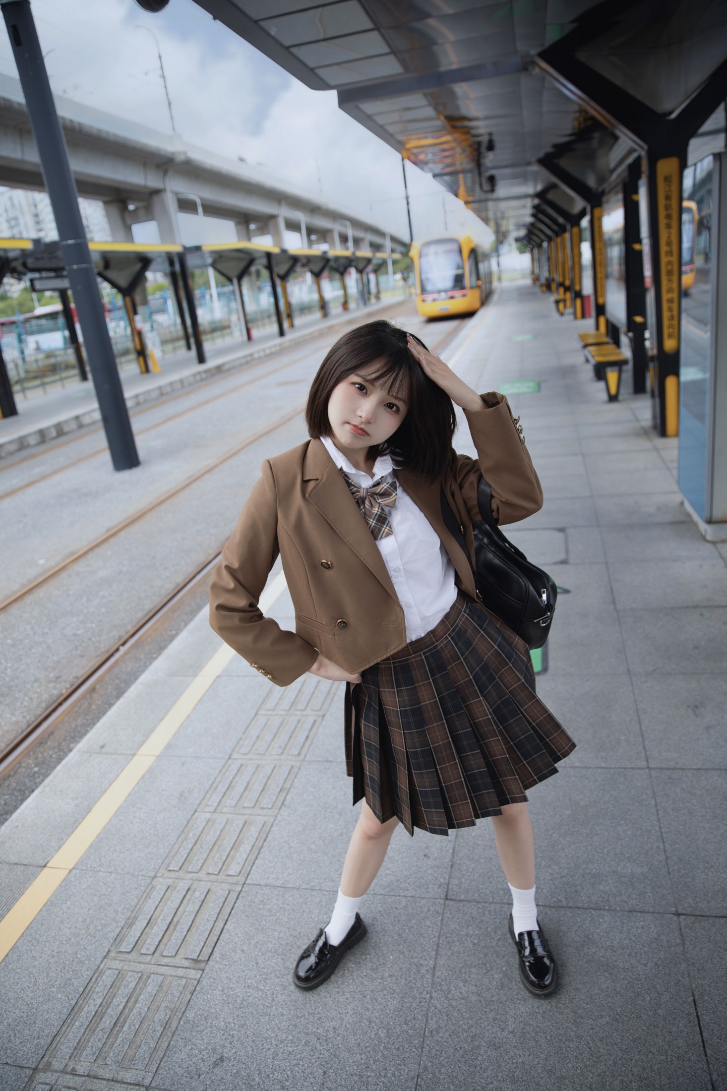 小汤圆圆 - 《车站》[15P]-66COS