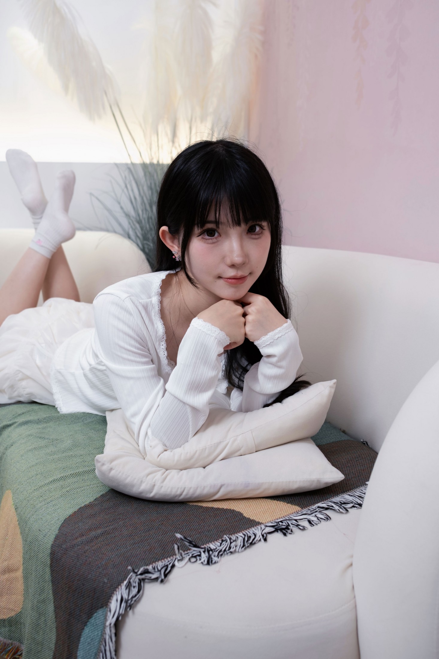 樱桃在不在 - 《居家拍照》[23P]-66COS