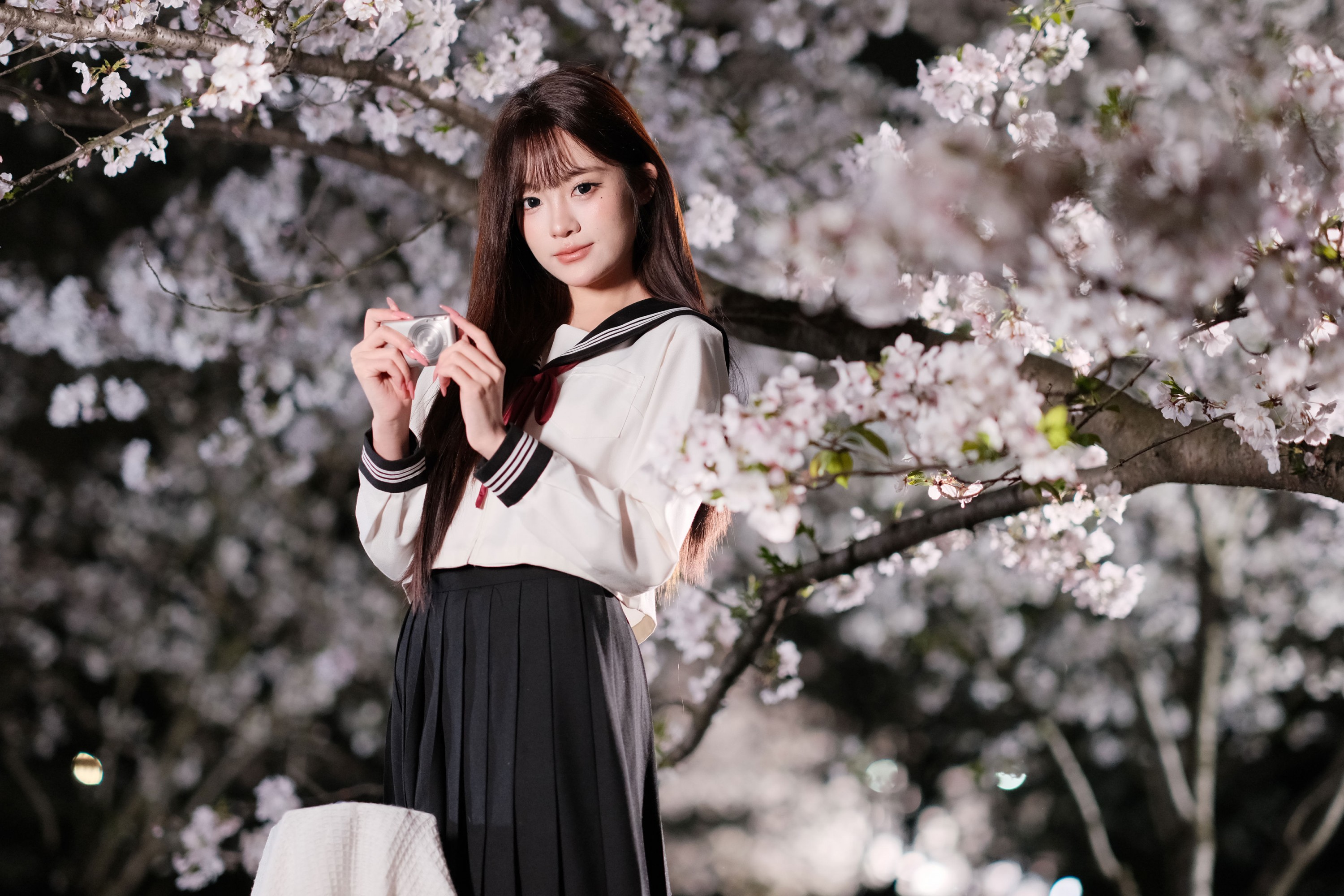 纯纯 - 《夜樱人像 富士中画幅直出》[25P] 插图5