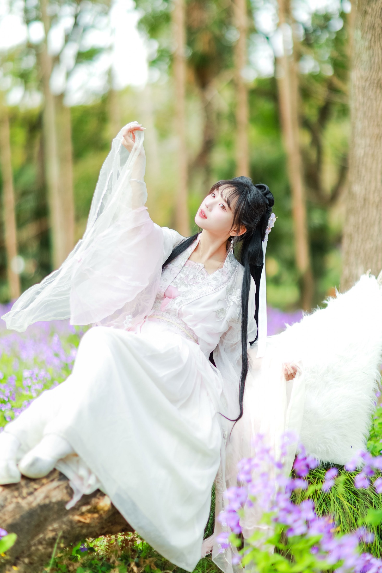 《二月兰️白汉服丨坠入紫色雾境的国风仙女》[67P] 插图2