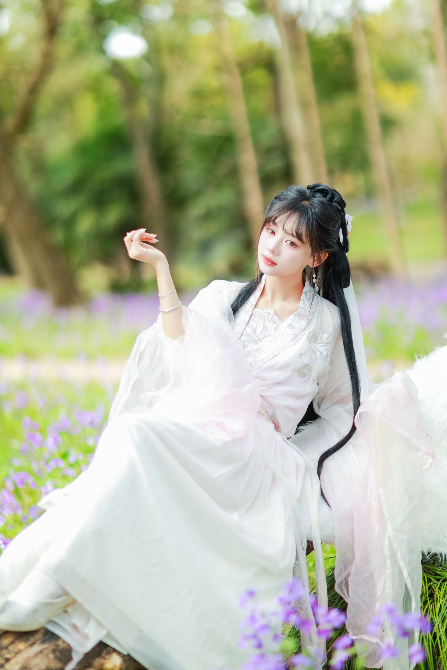 《二月兰️白汉服丨坠入紫色雾境的国风仙女》[67P] 插图3