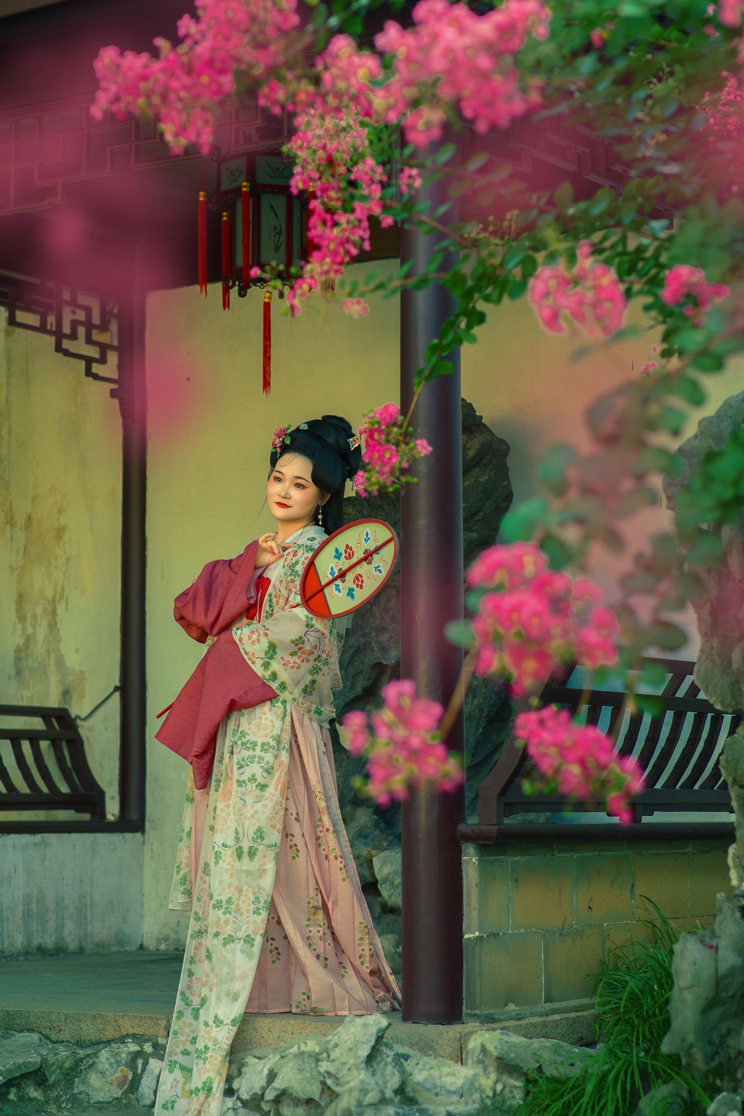 《网师园的紫藤》[16P] 插图2