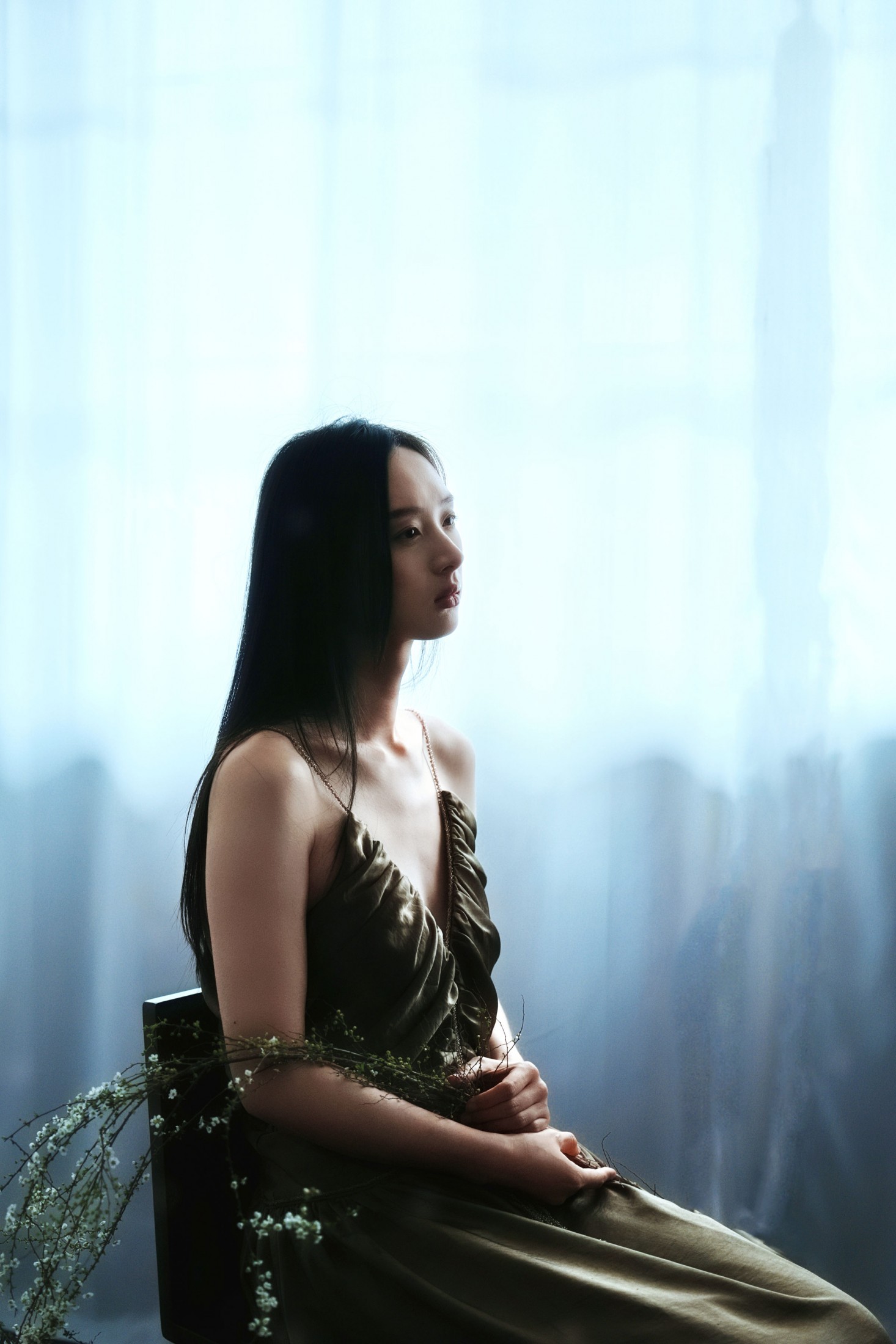 方休。 - 《暗调雪柳情绪大片｜于暗处生长》[9P] 插图5