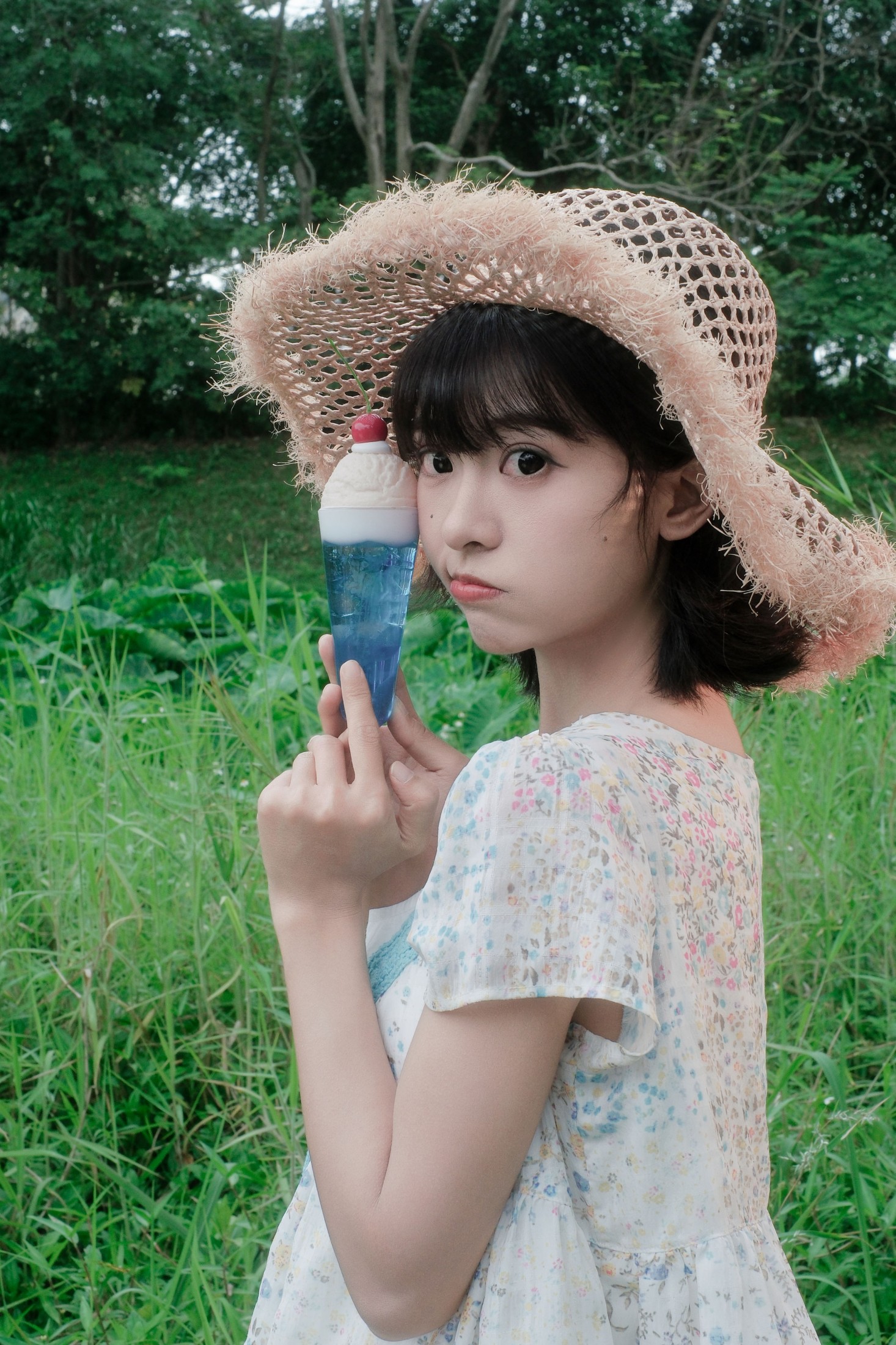 暗中讨饭 - 《夏日的浪漫，藏在漫野的绿意里》[36P] 插图4