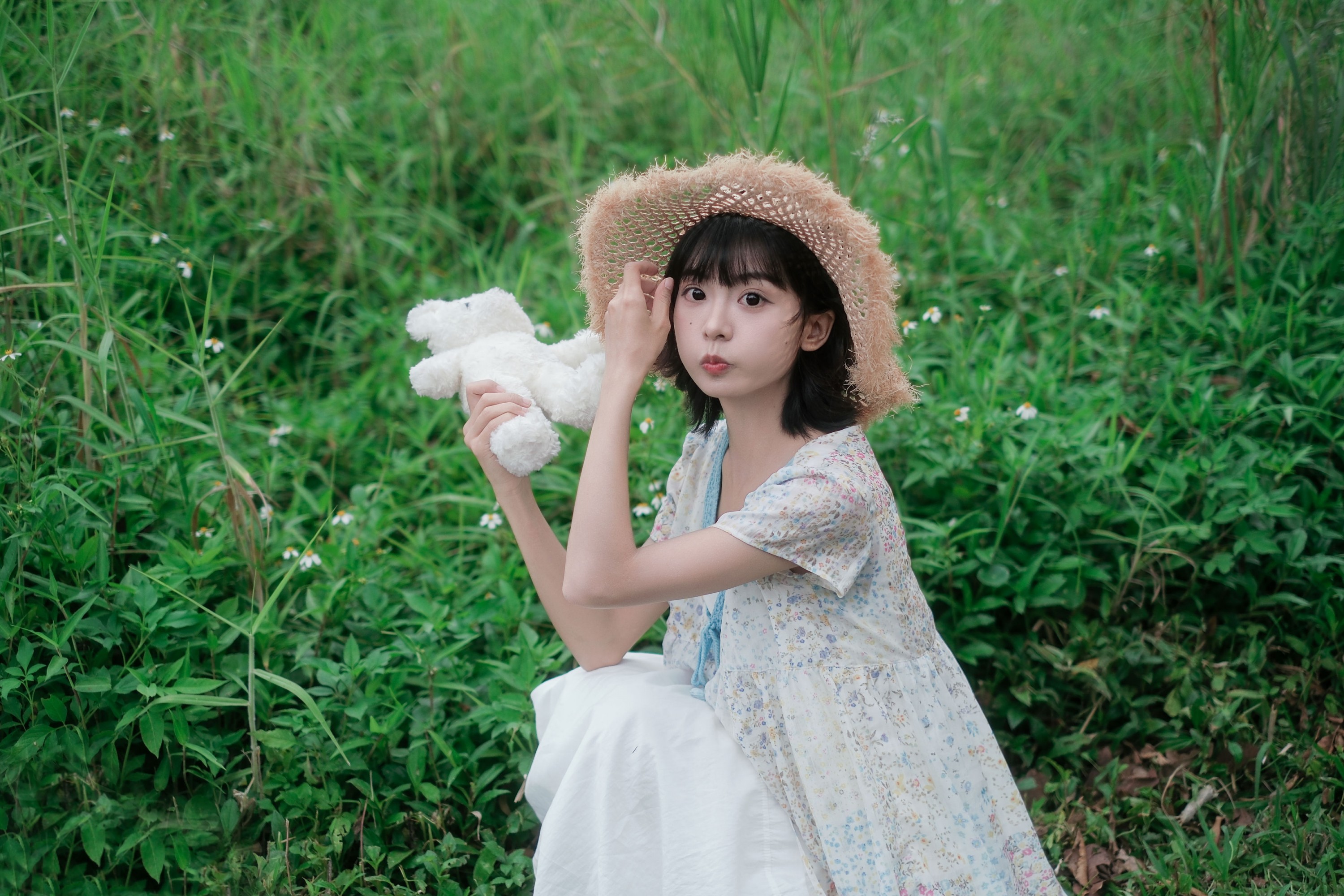 暗中讨饭 - 《夏日的浪漫，藏在漫野的绿意里》[36P] 插图5