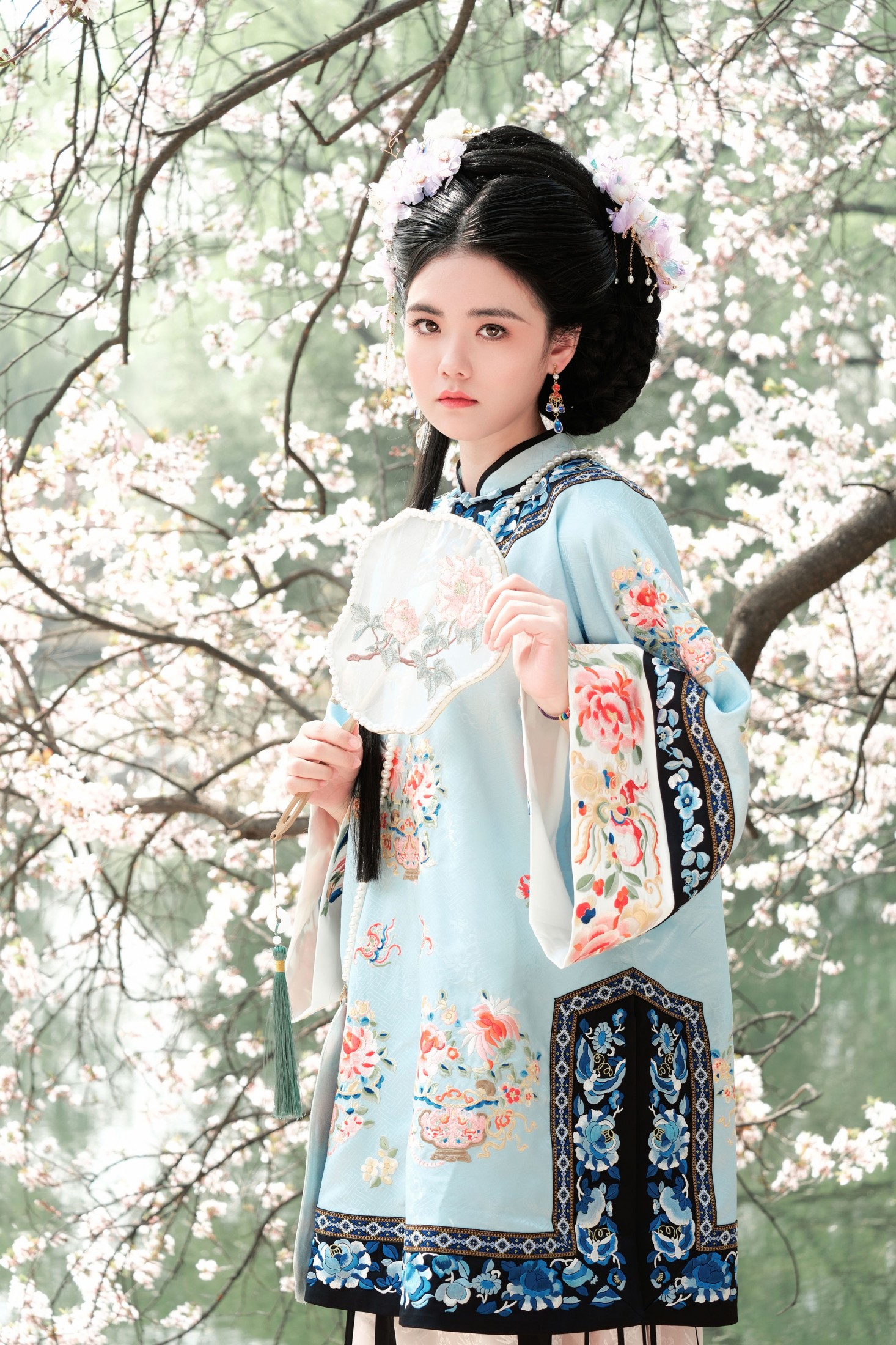 《昨日看花灼灼，今朝看花欲落》[54P] 插图2