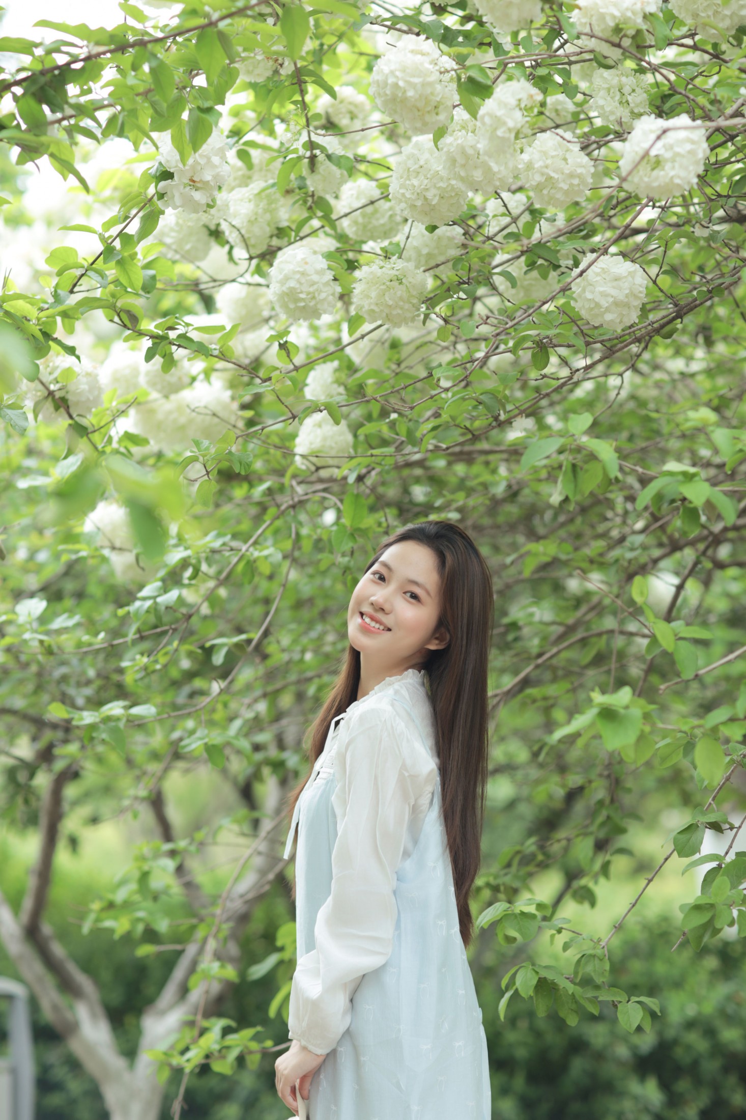 《阴天的明媚笑容》[35P] 插图3