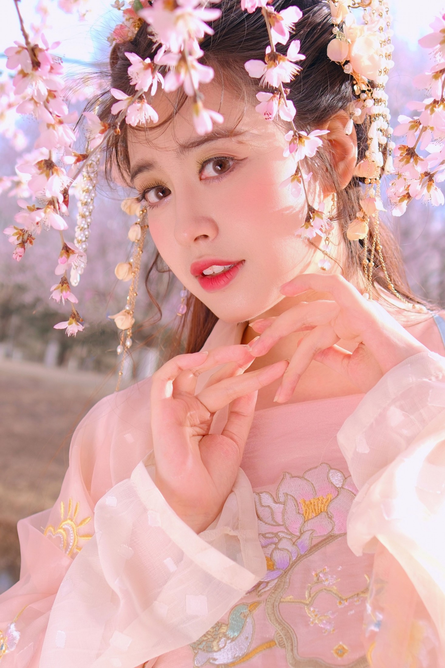 《桃之夭夭，灼灼其华》[70P] 插图2