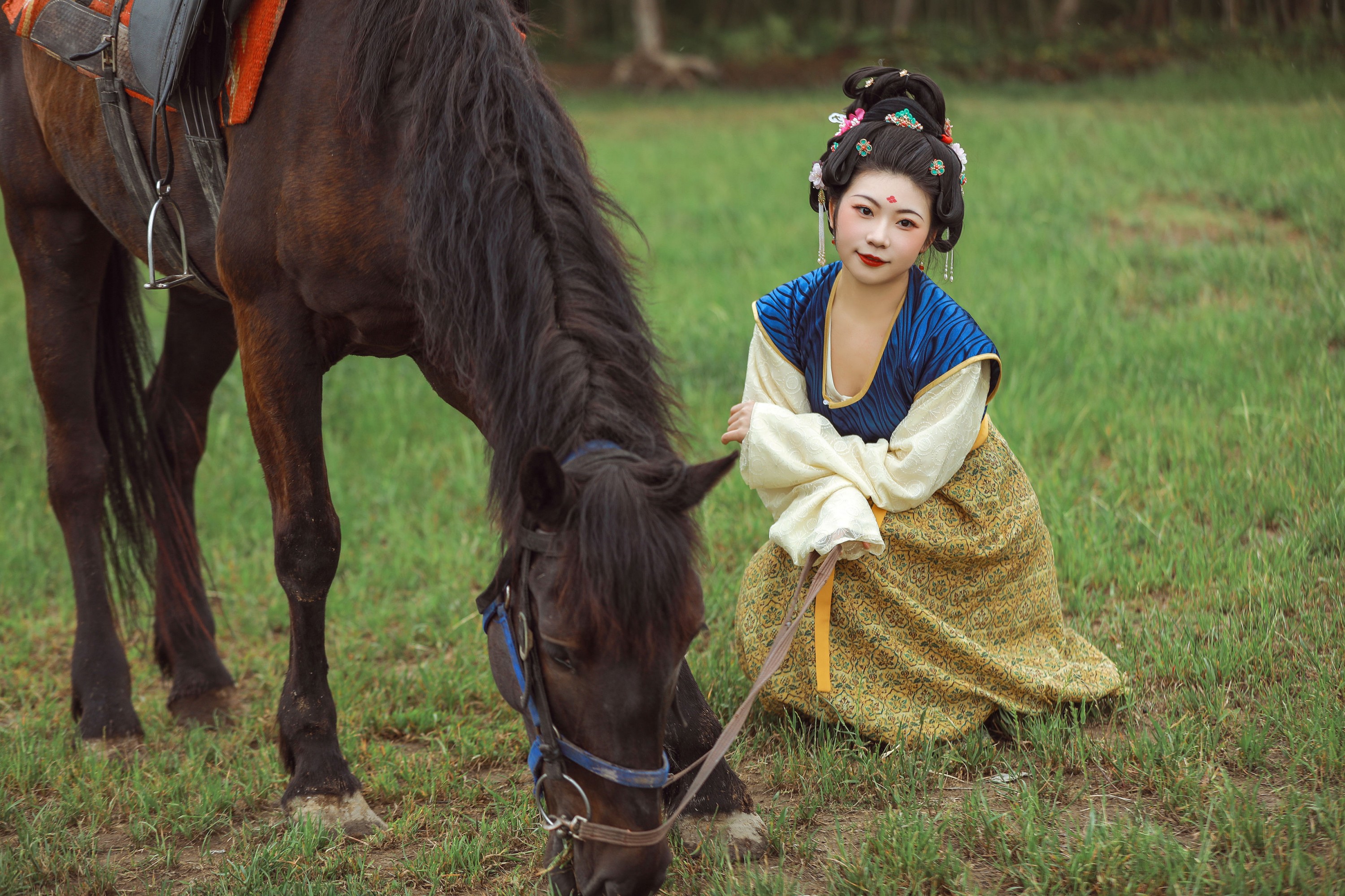 《牵马的唐朝女人》[18P] 插图3